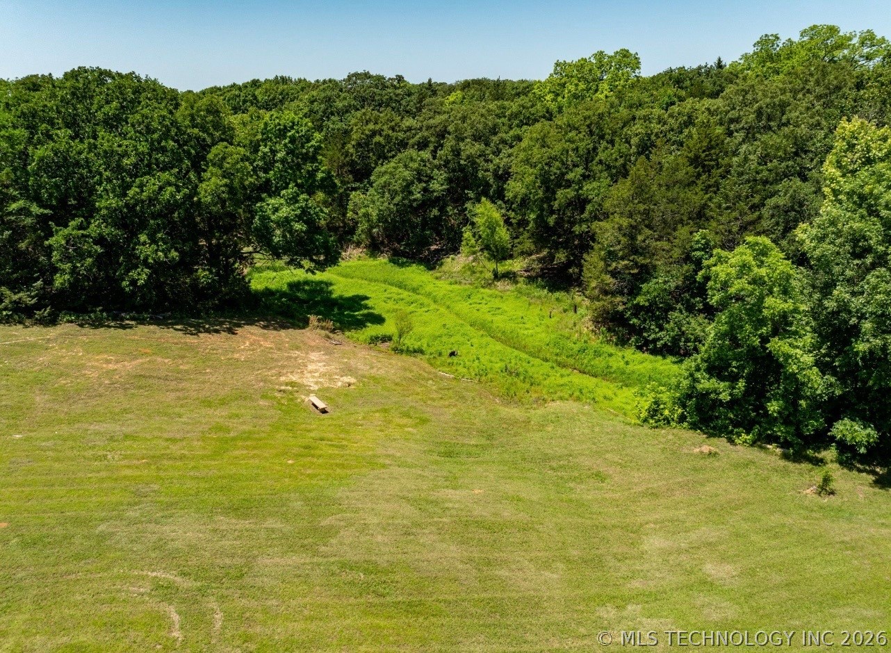 20014 Highway 32 Property Photo 13