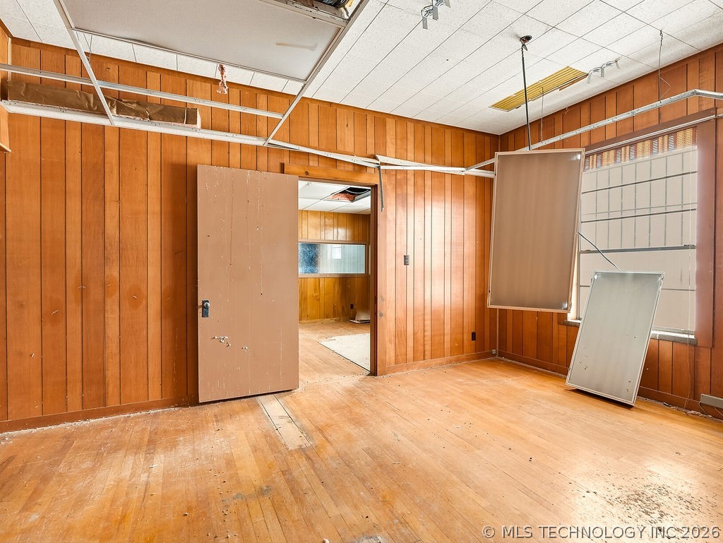 119 W Main Property Photo 31