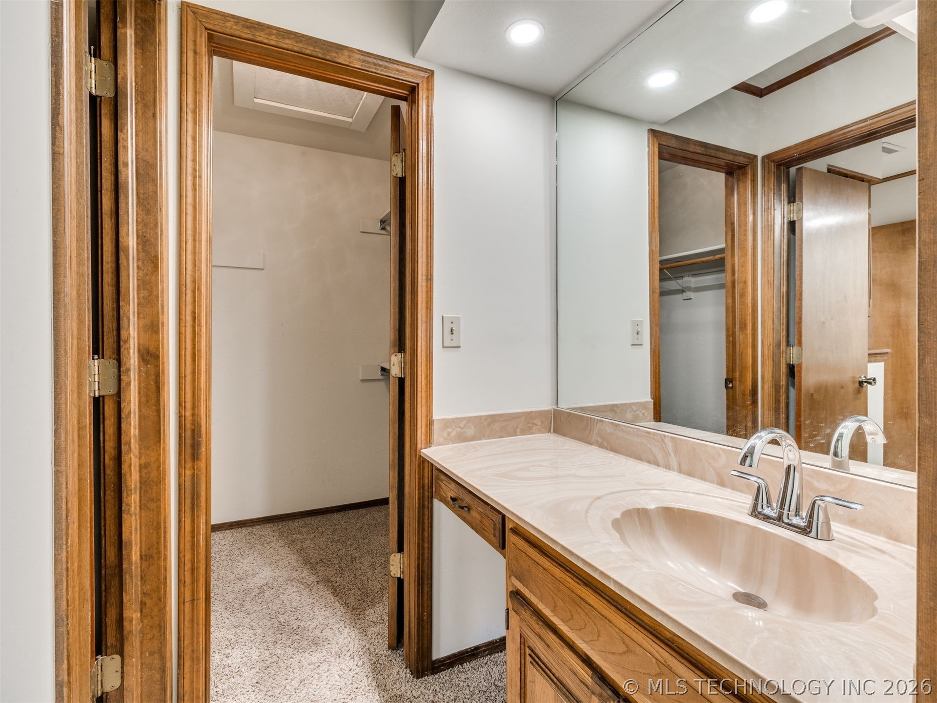 3324 W Washington Street 36 Property Photo 10