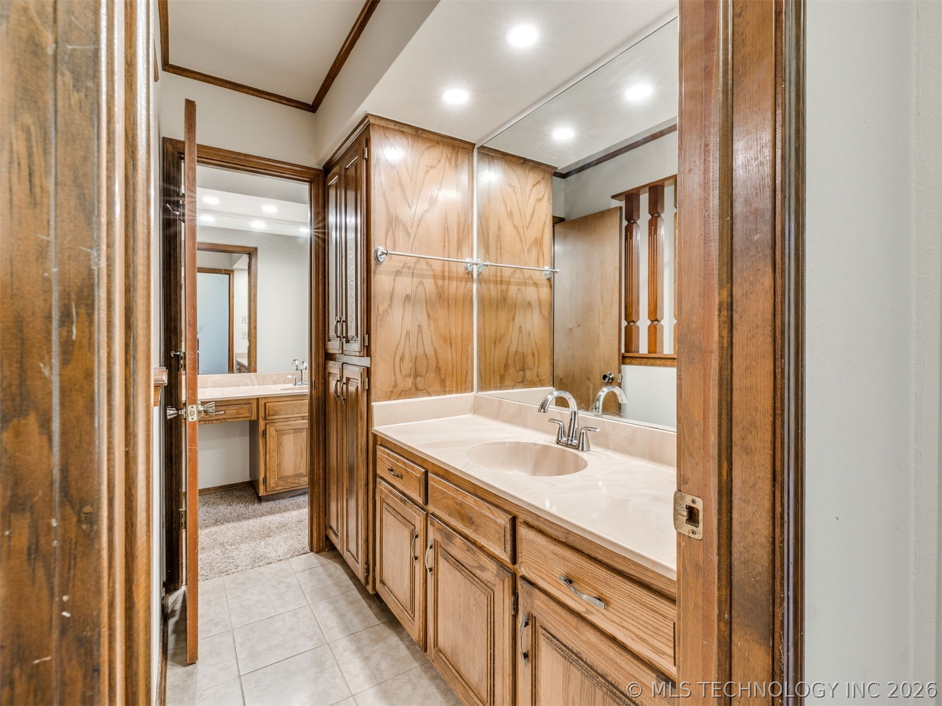 3324 W Washington Street 36 Property Photo 12