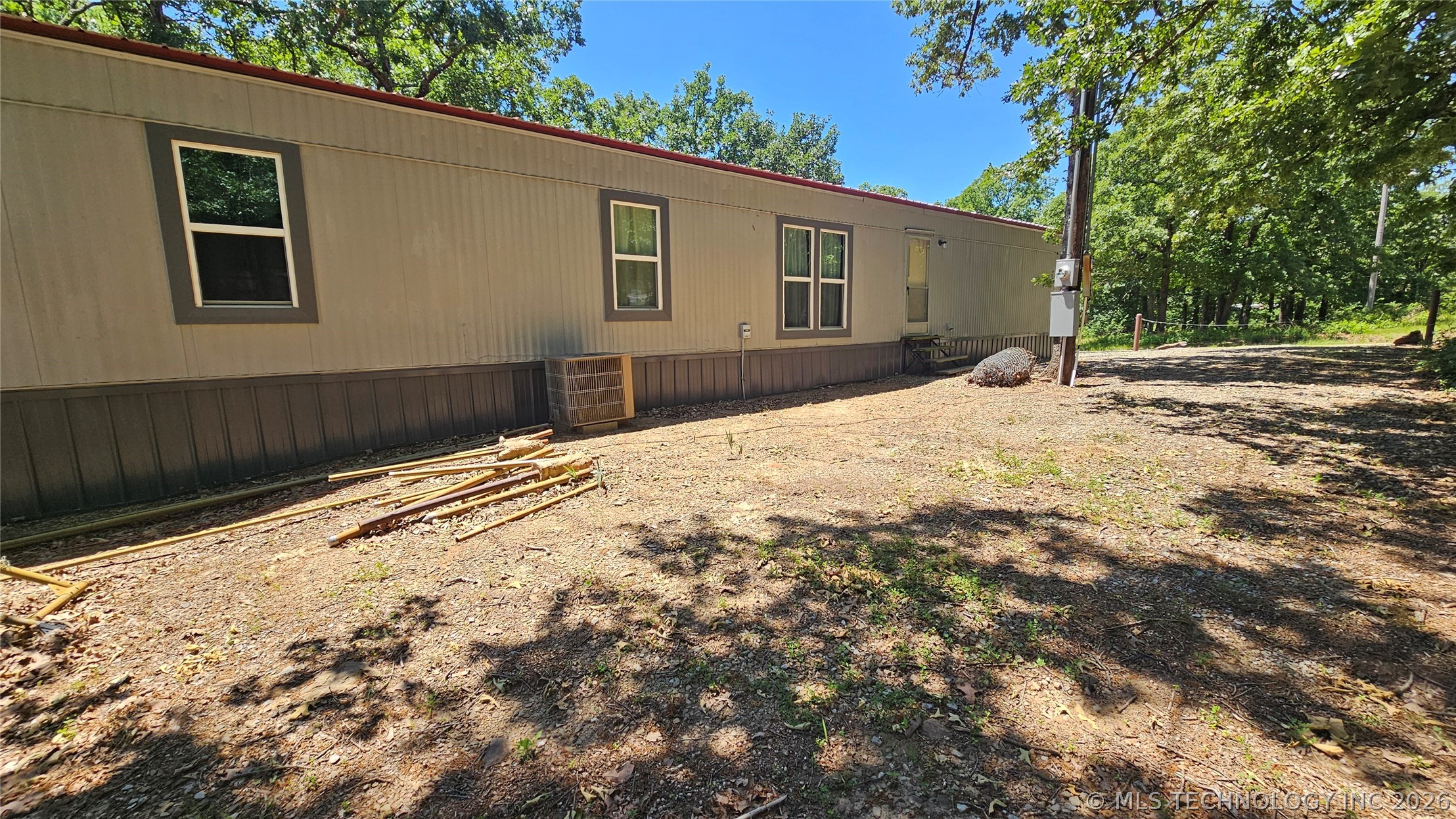 120467 S 4186 Property Photo 56
