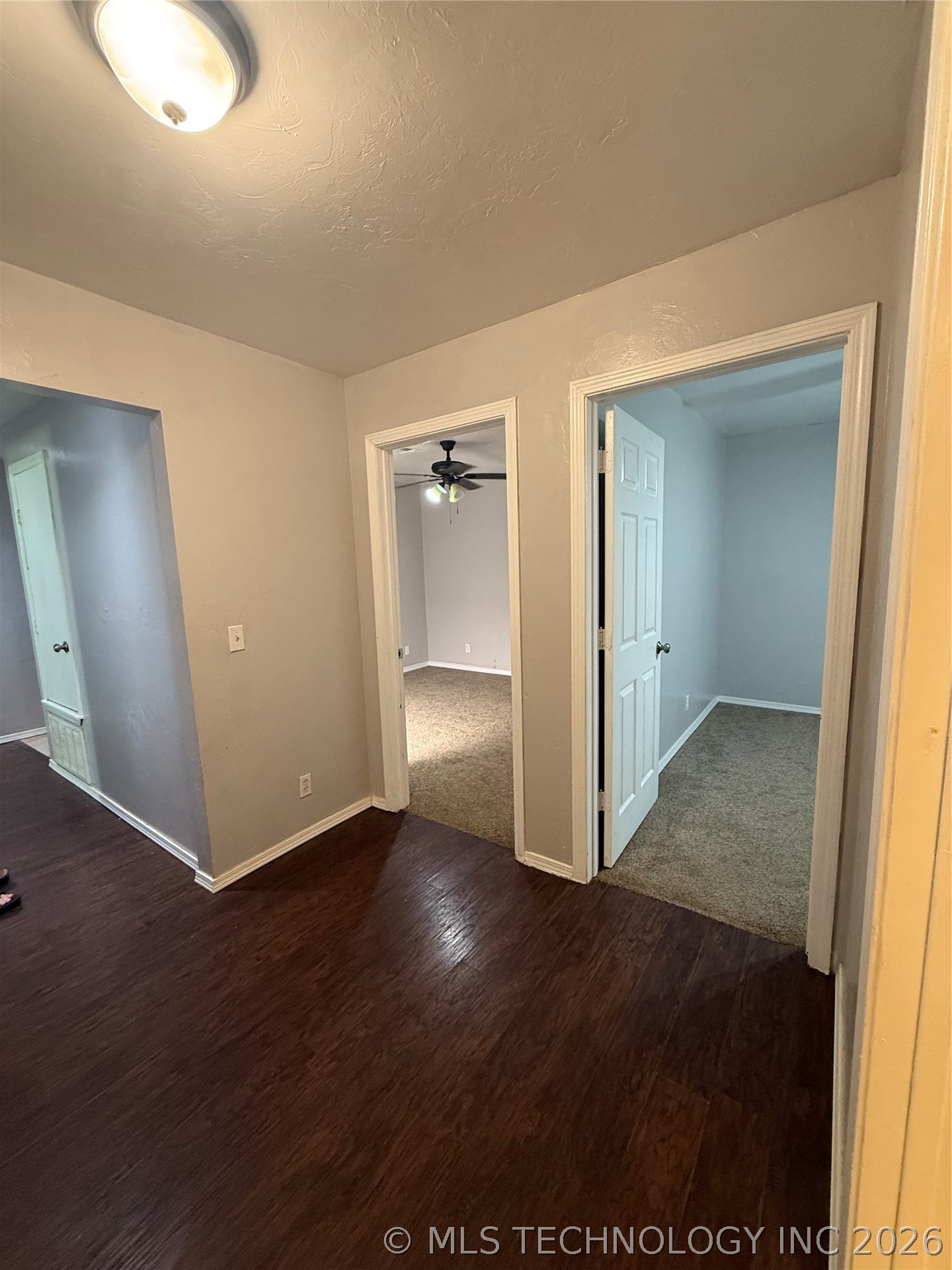 206 S Main Property Photo 13