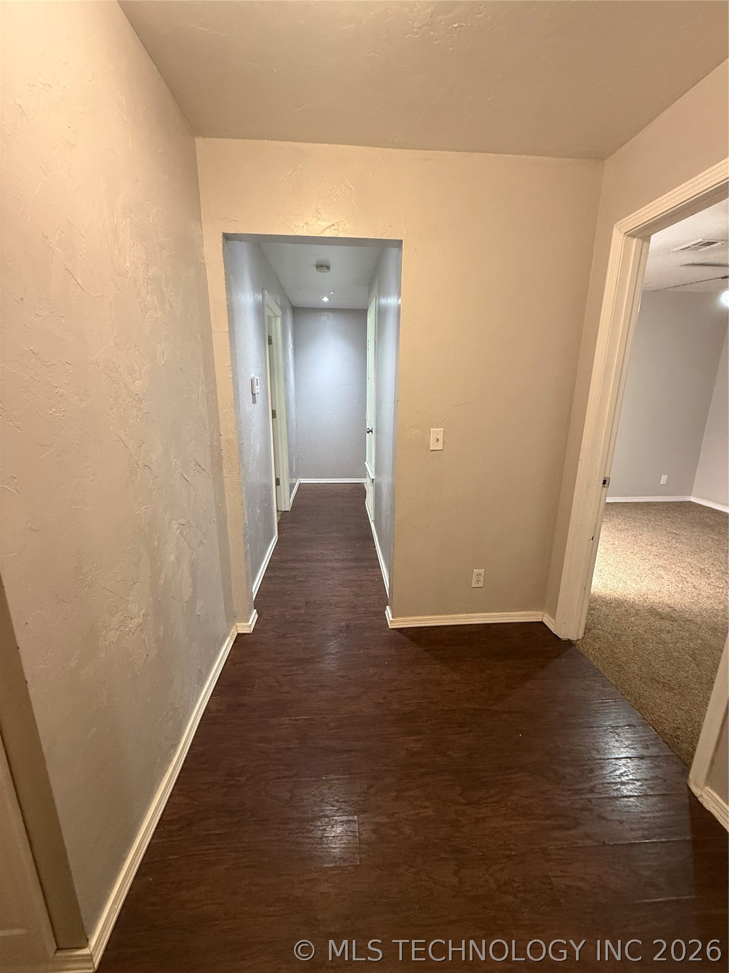 206 S Main Property Photo 14