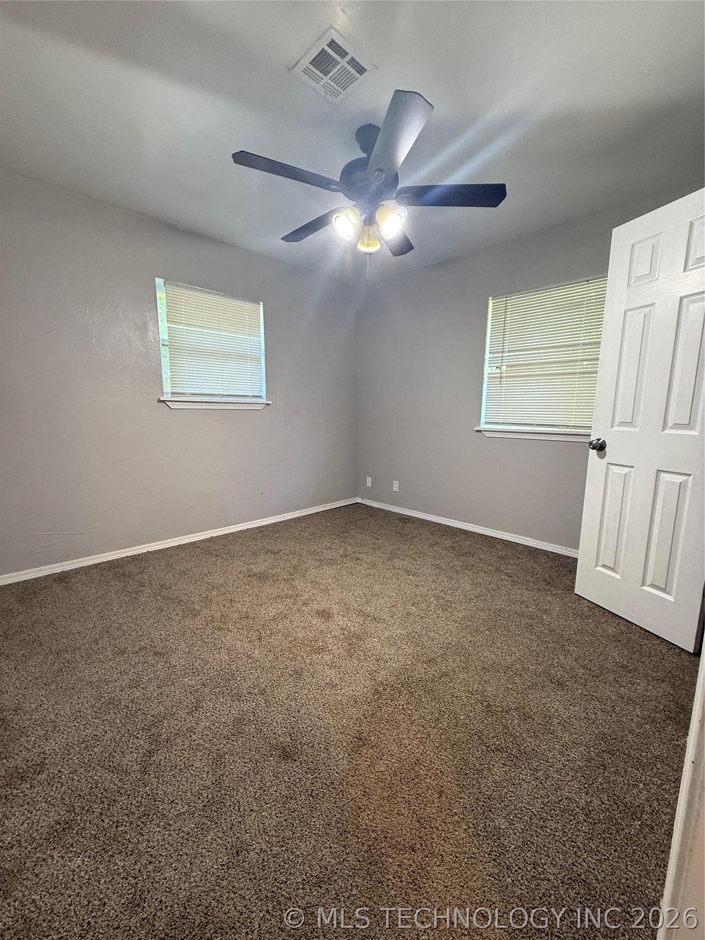 206 S Main Property Photo 15