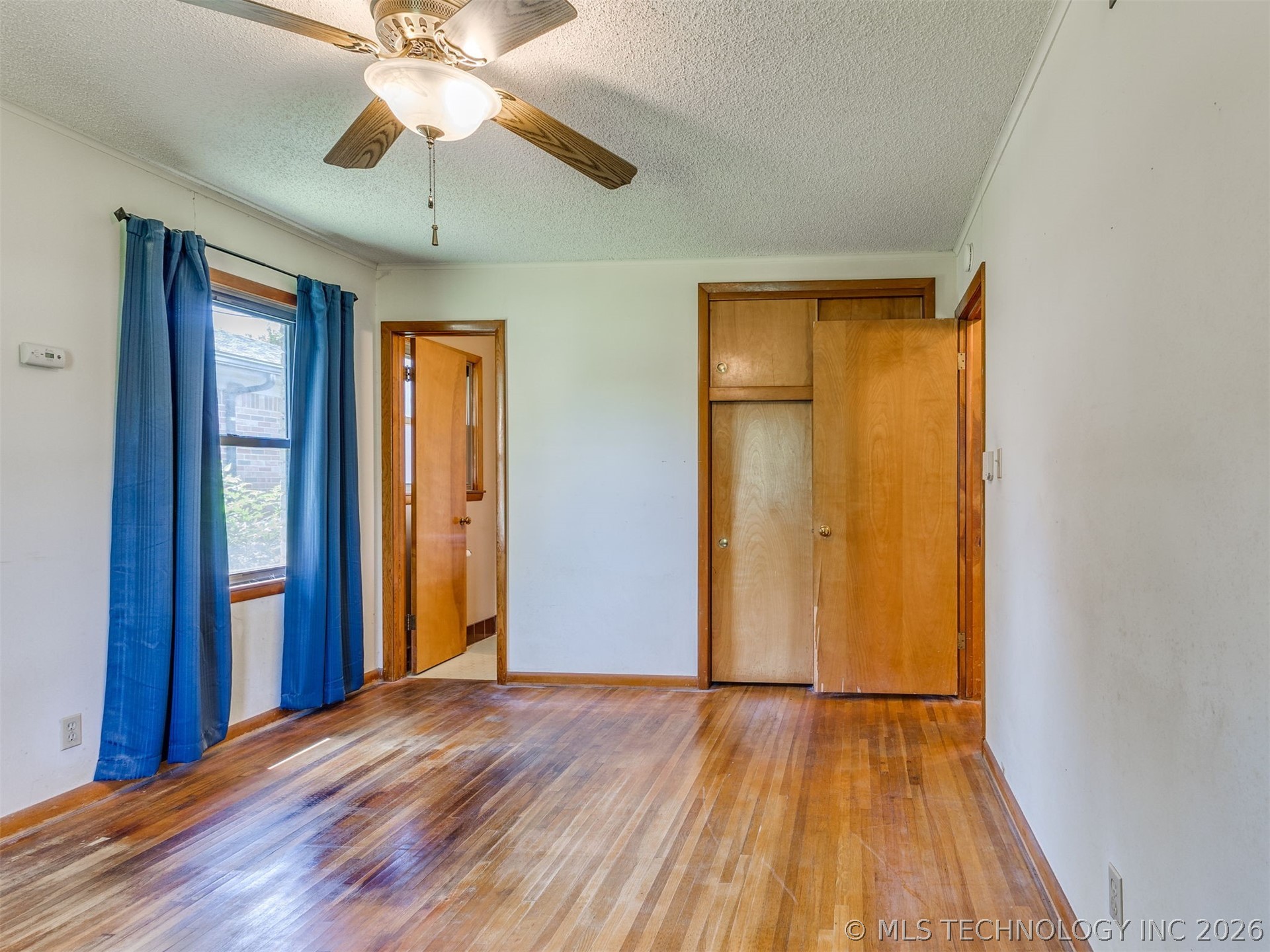 10909 E 5th Street Property Photo 26
