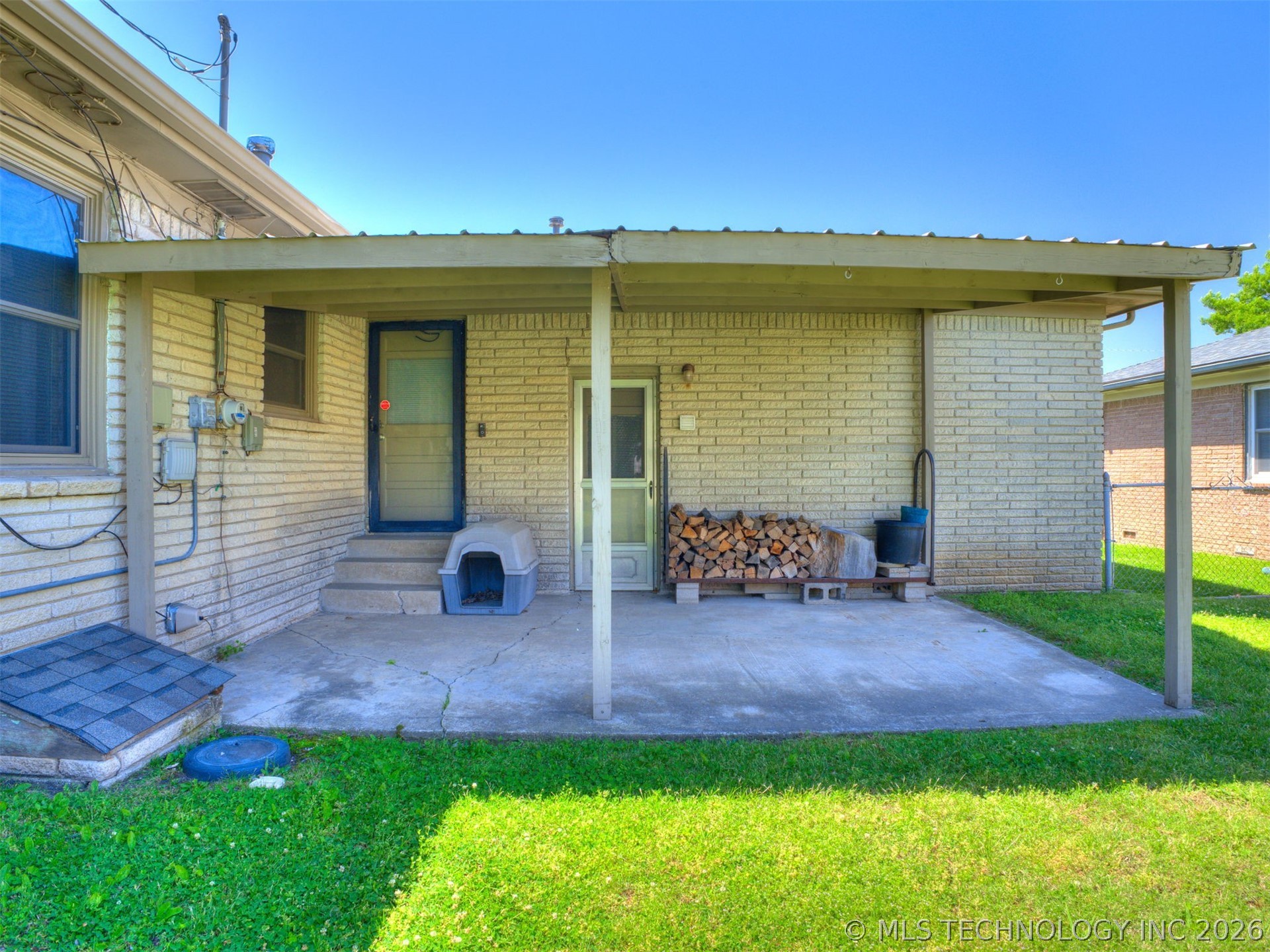 10909 E 5th Street Property Photo 40