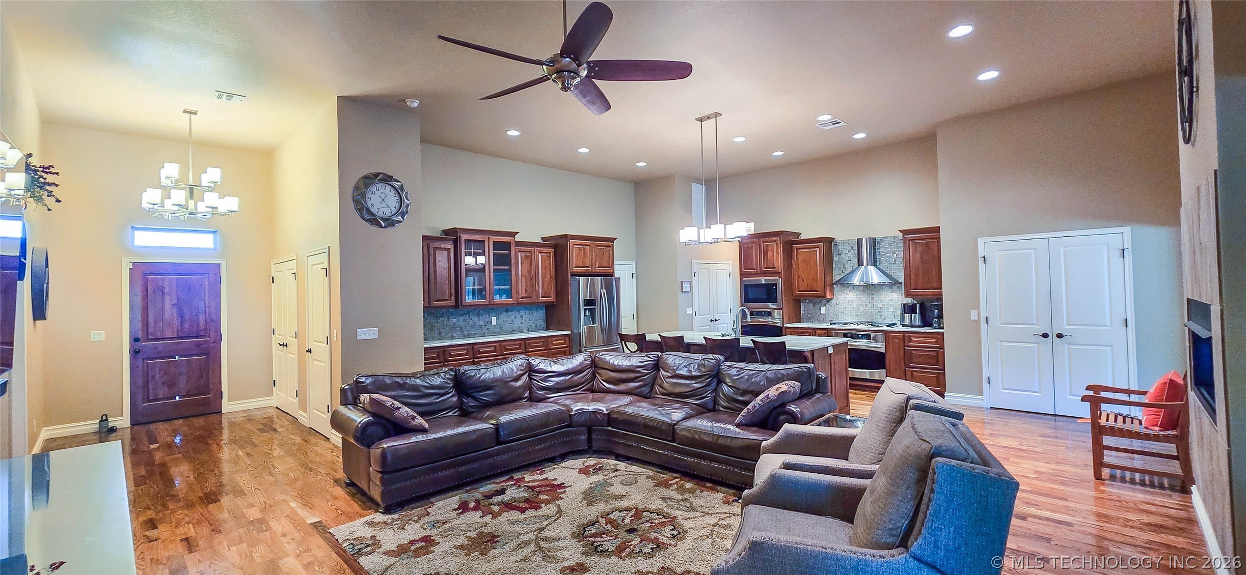 117620 S 4204 Road Property Photo 9