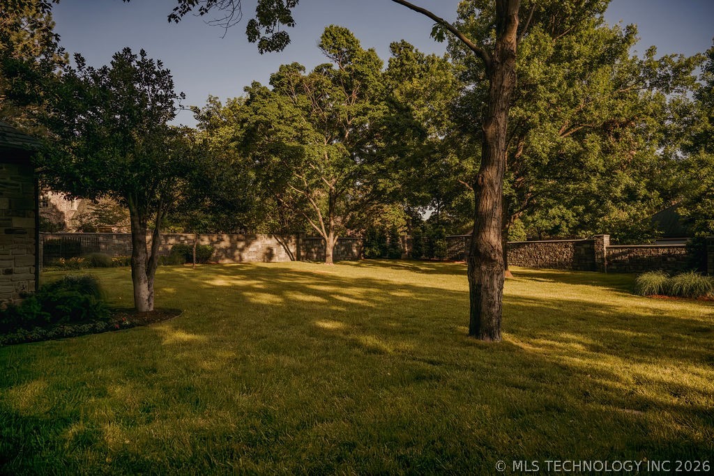 4011 S Yorktown Place Property Photo 6