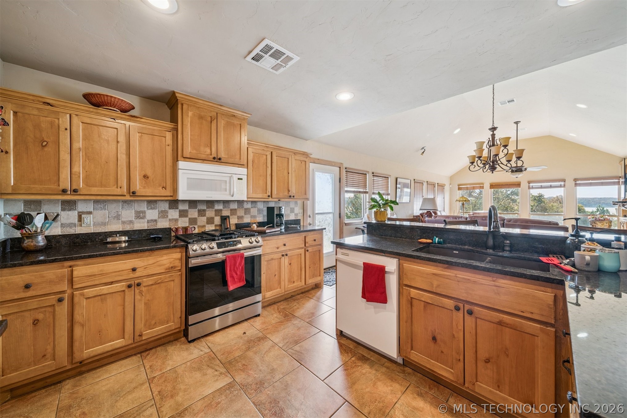 32060 Lavender Lane Property Photo 6