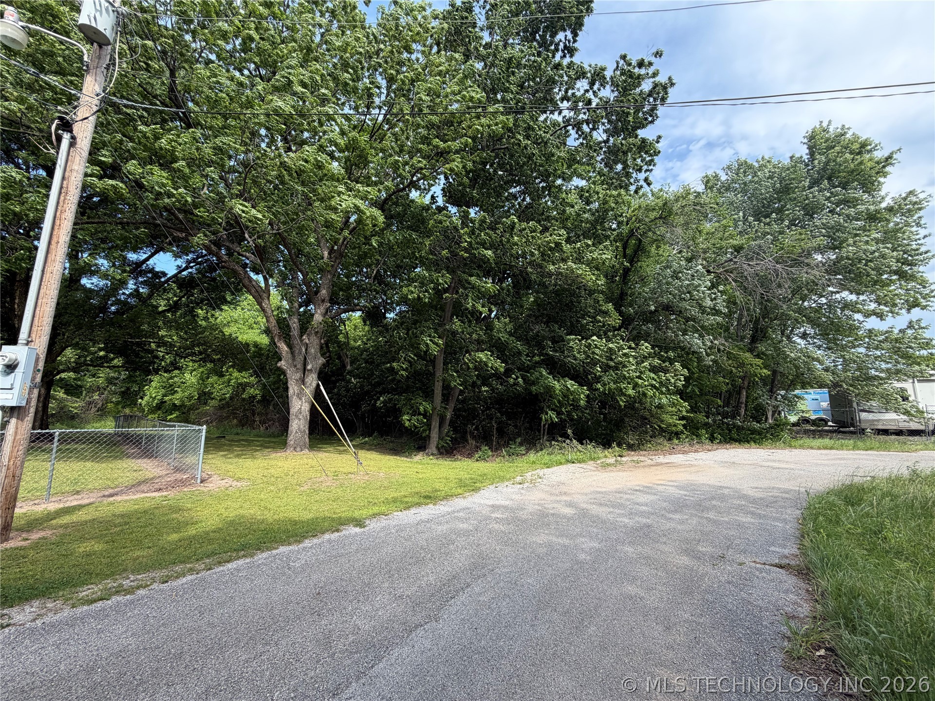 Dogwood Drive Property Photo 2