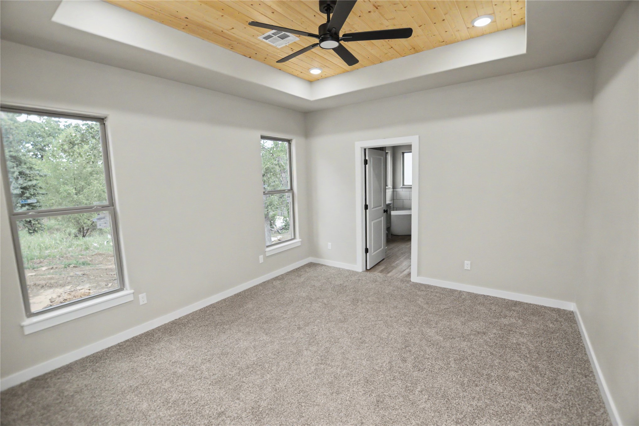 685 Woodlands Drive Property Photo 13