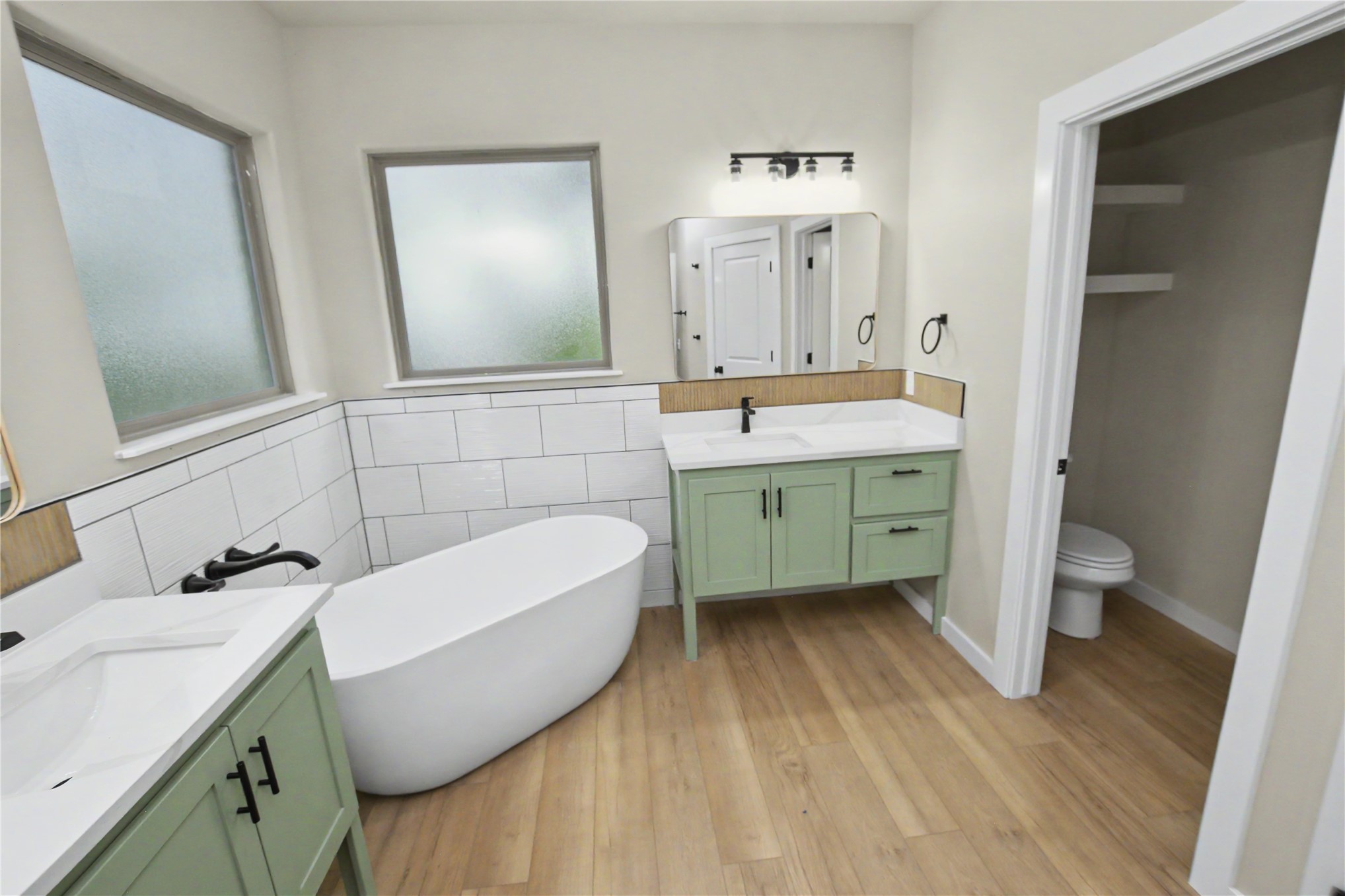 685 Woodlands Drive Property Photo 16
