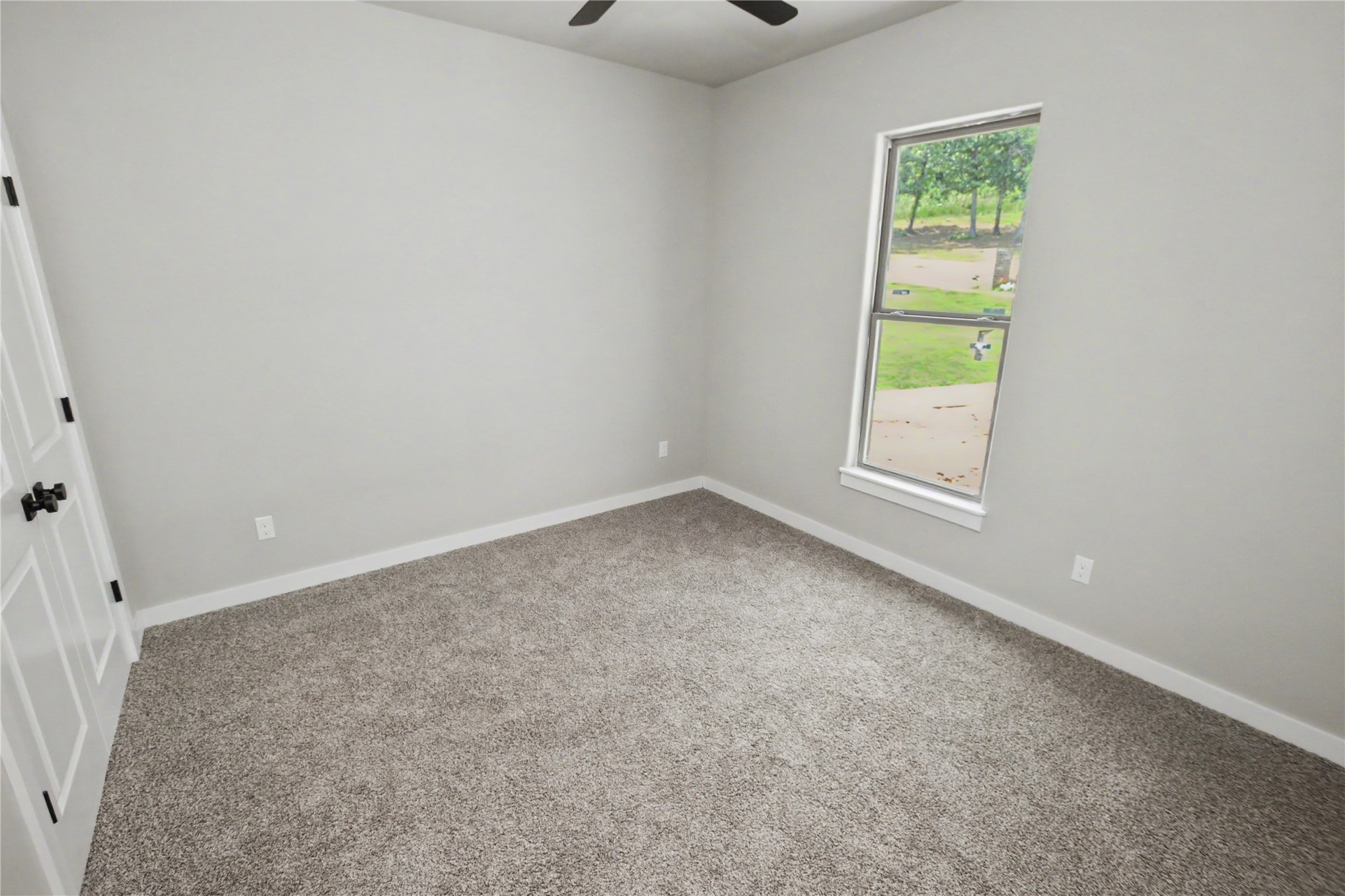 685 Woodlands Drive Property Photo 20
