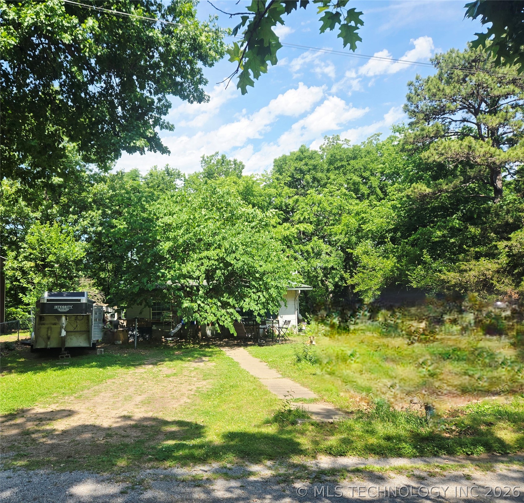 313 Big Bluff Property Photo 2