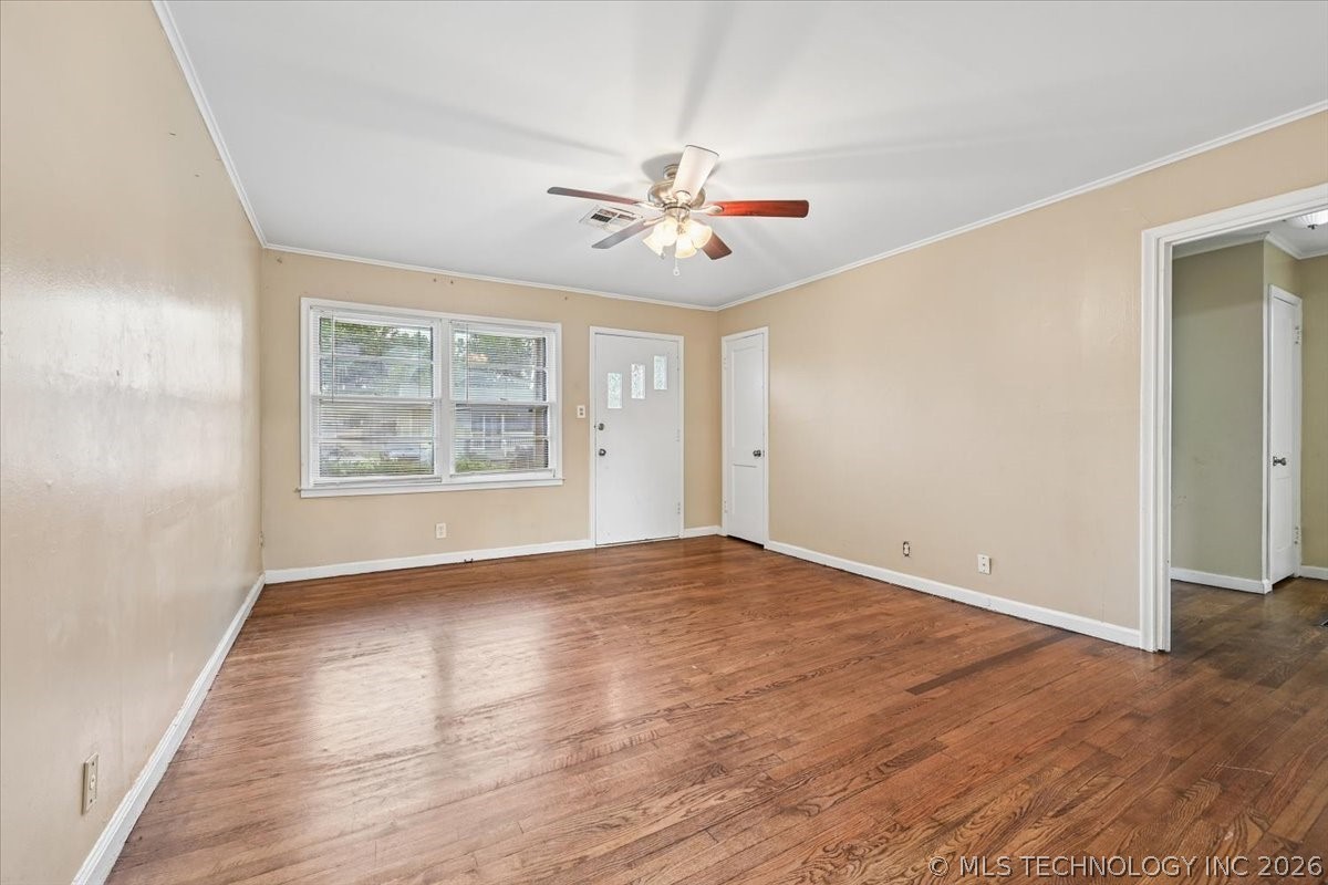 112 E 54th Street Property Photo 5