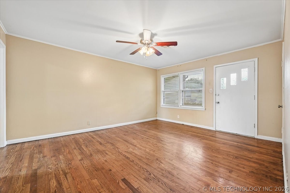 112 E 54th Street Property Photo 6