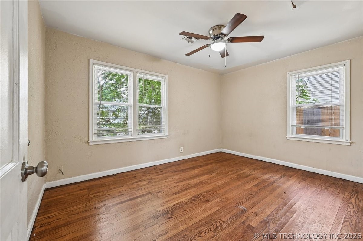 112 E 54th Street Property Photo 15