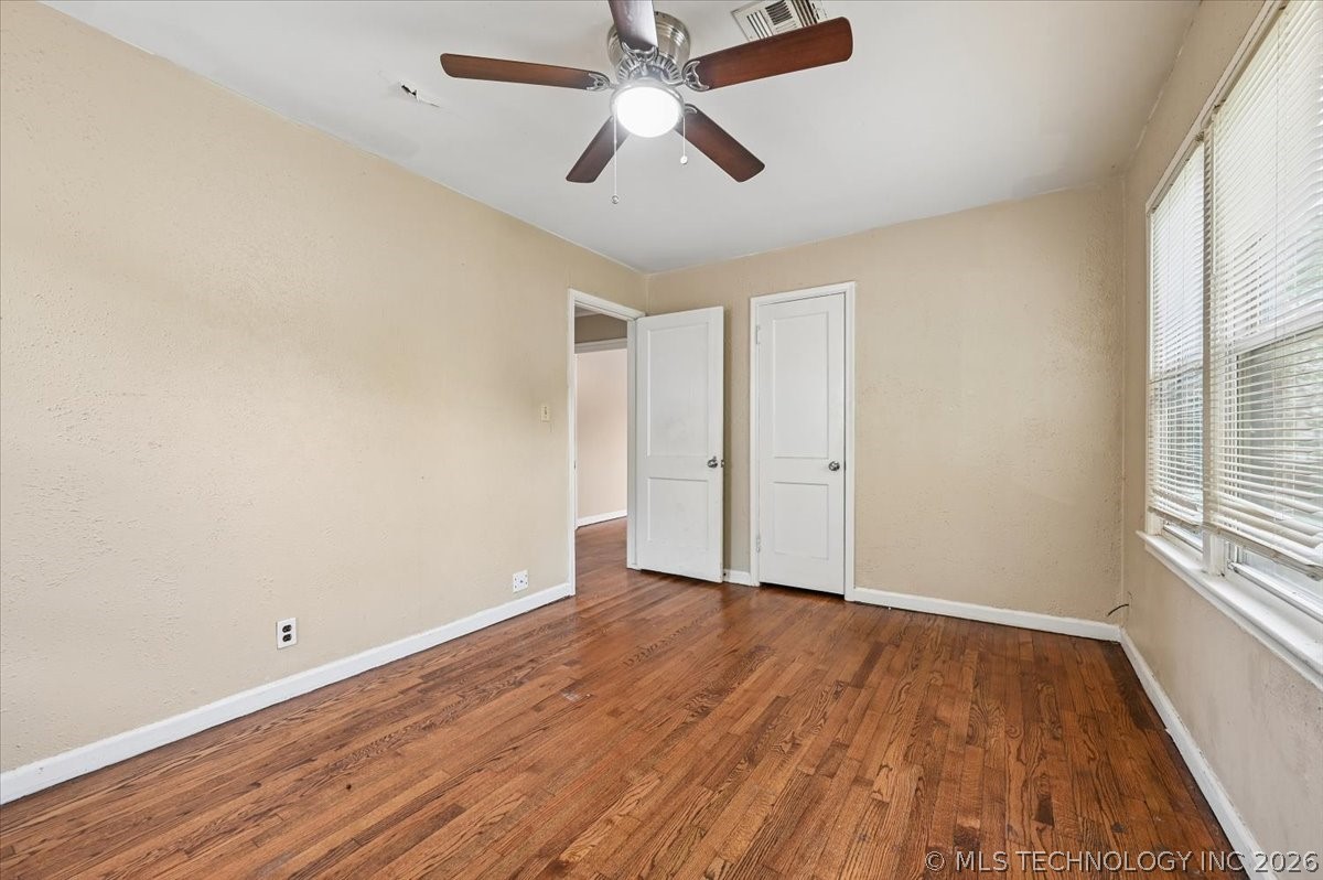 112 E 54th Street Property Photo 16
