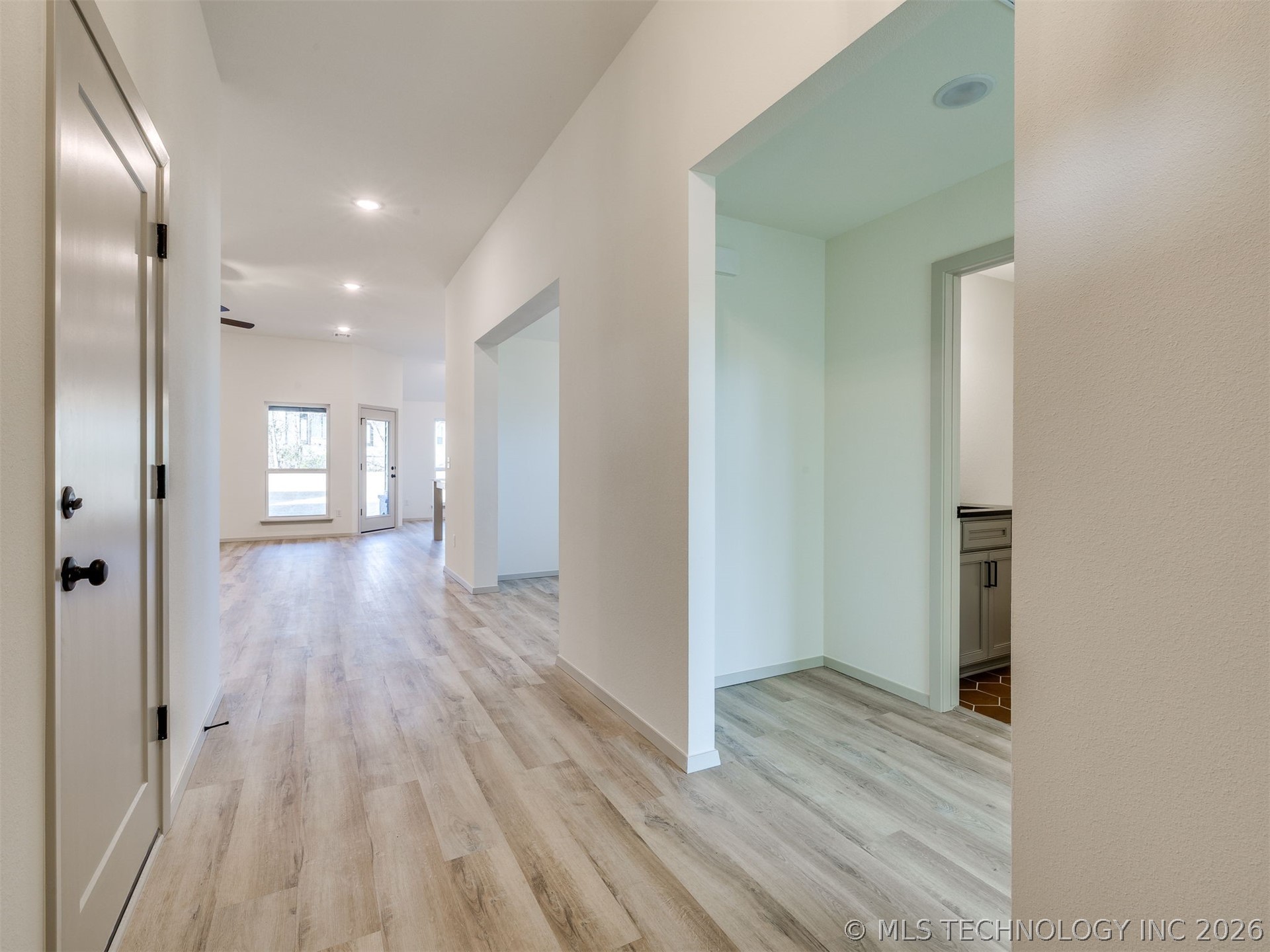 3205 E 147th Place S Property Photo 6