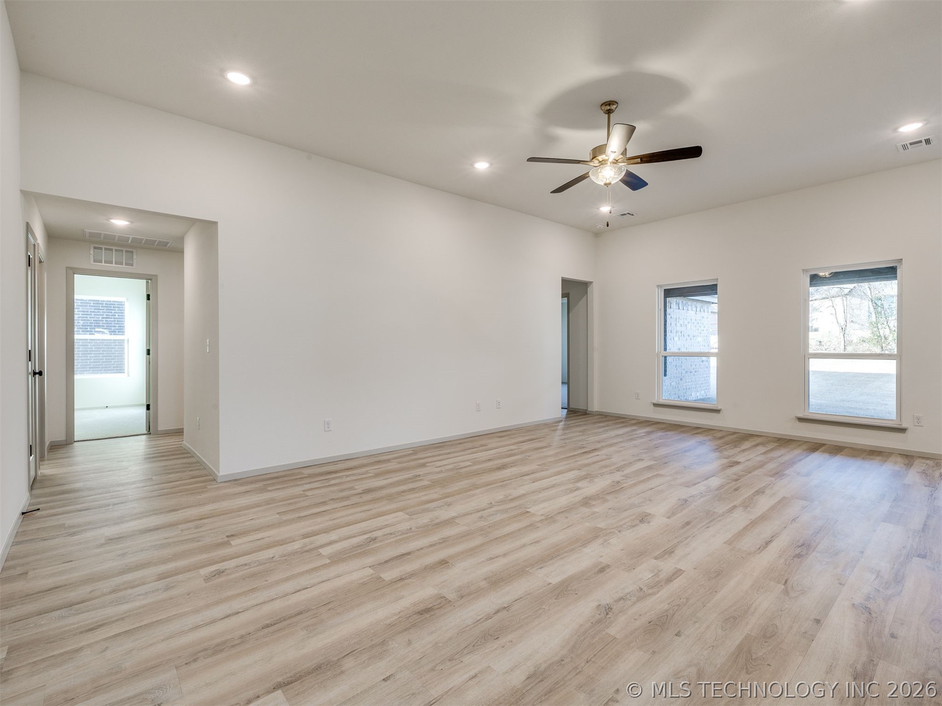 3205 E 147th Place S Property Photo 15