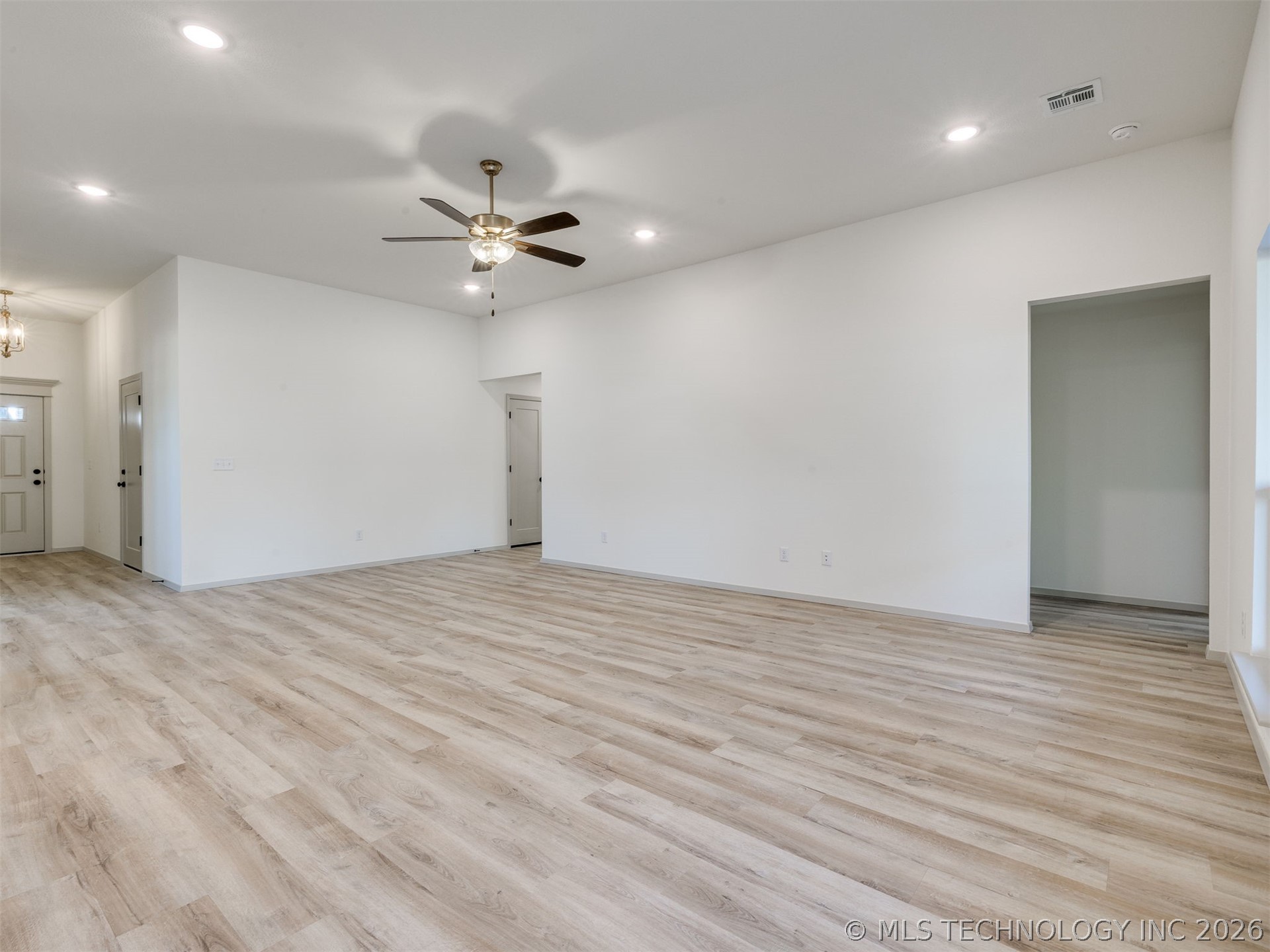 3205 E 147th Place S Property Photo 18