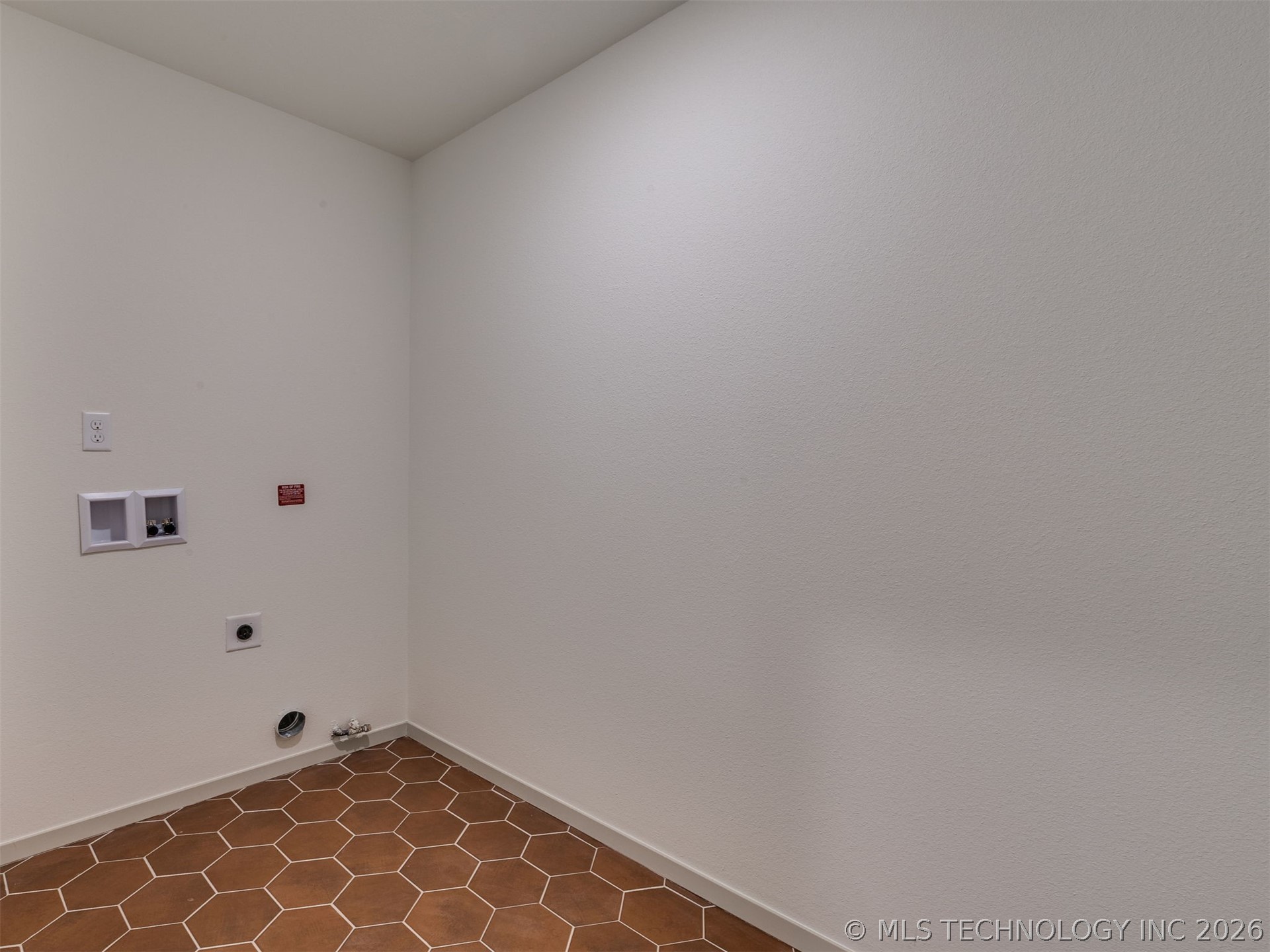 3205 E 147th Place S Property Photo 45