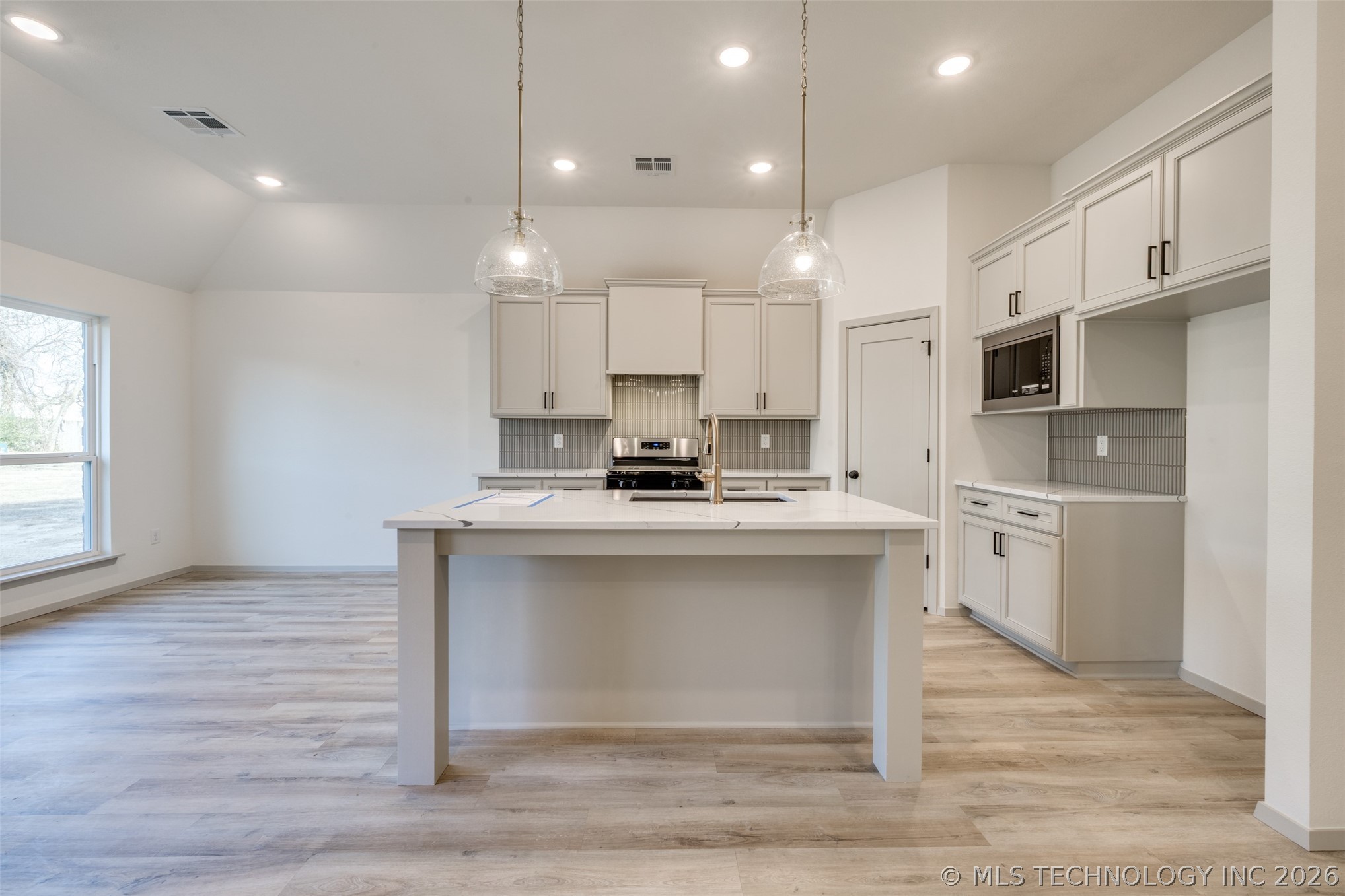 3205 E 147th Place S Property Photo 48