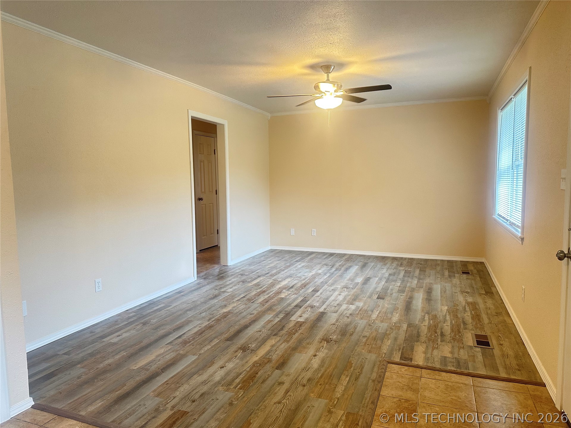 604 S 1st Street Property Photo 3