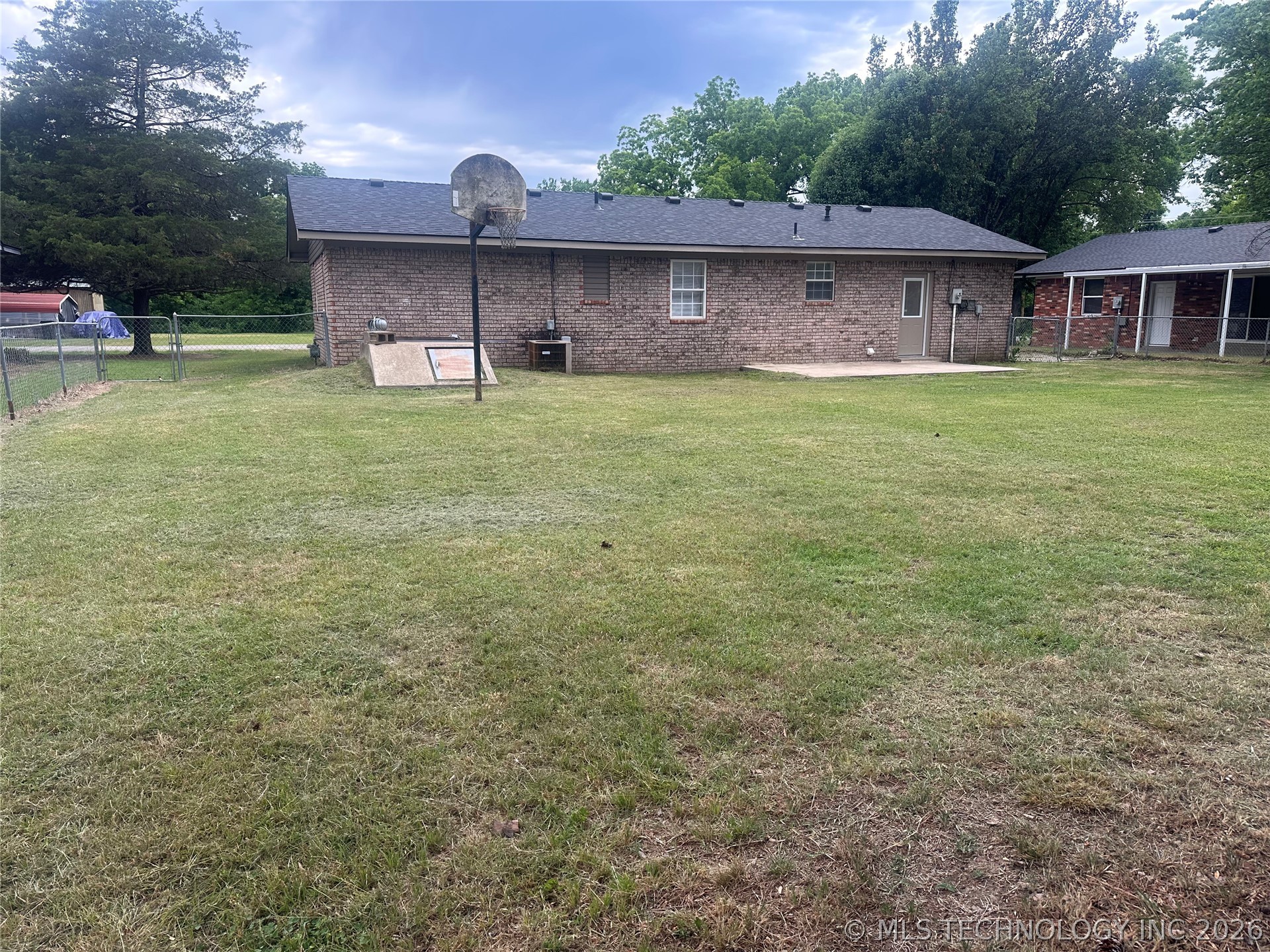 604 S 1st Street Property Photo 18