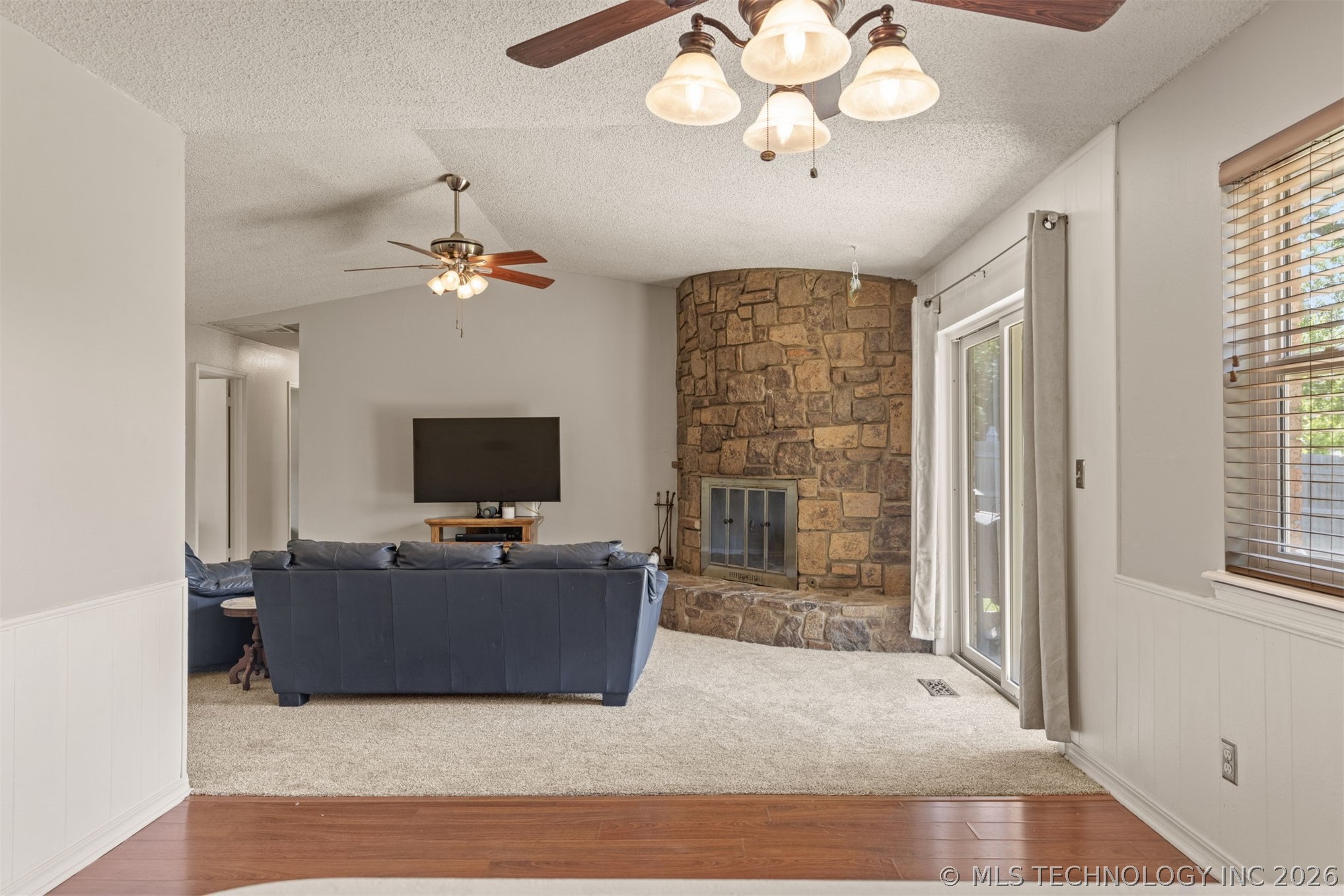 12002 E 39th Street Property Photo 15