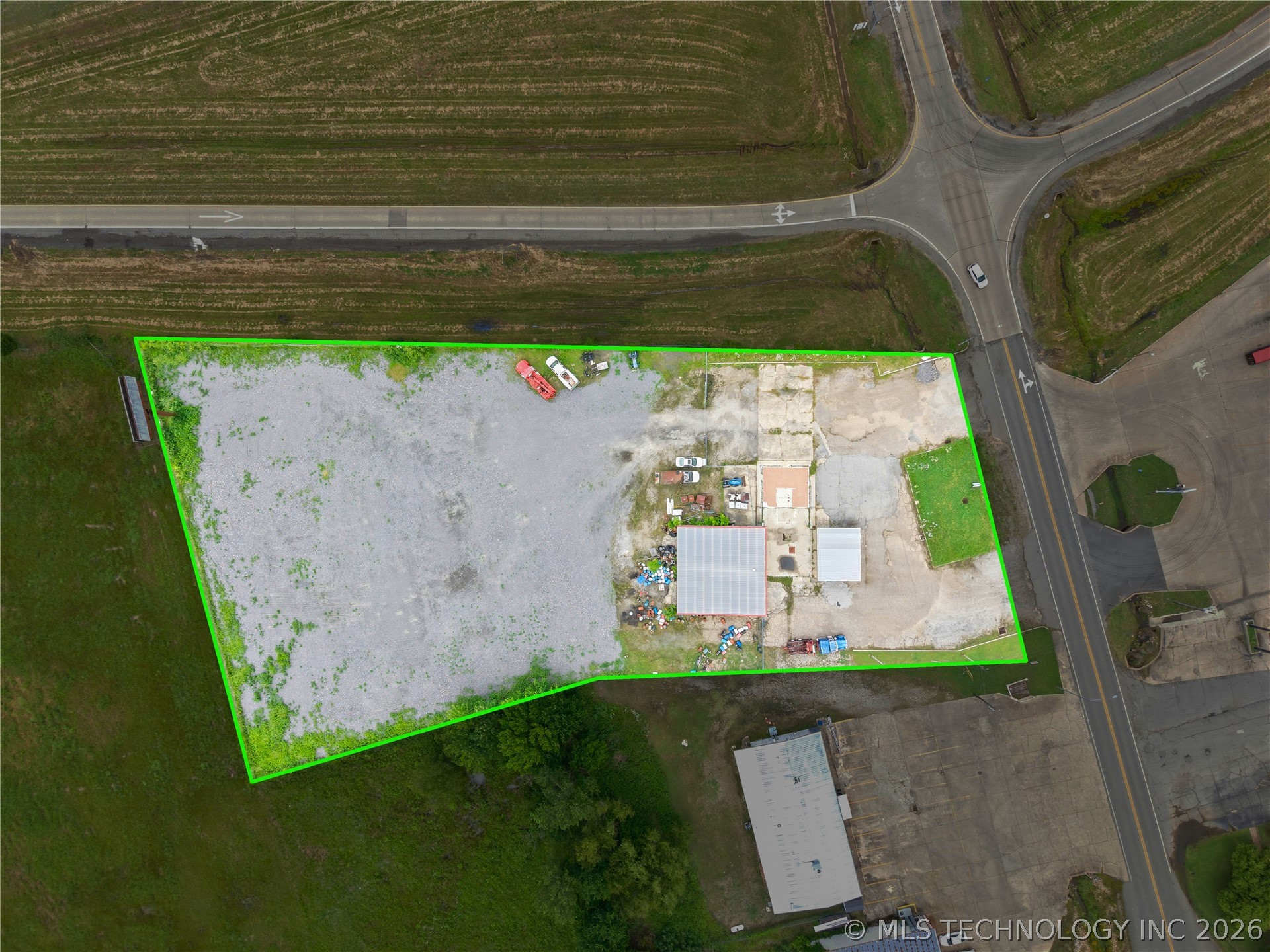 40 Interstate Property Photo 18