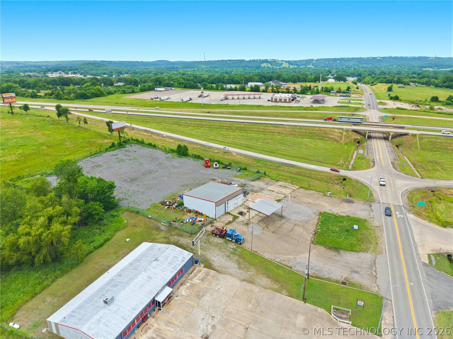40 Interstate Property Photo 19