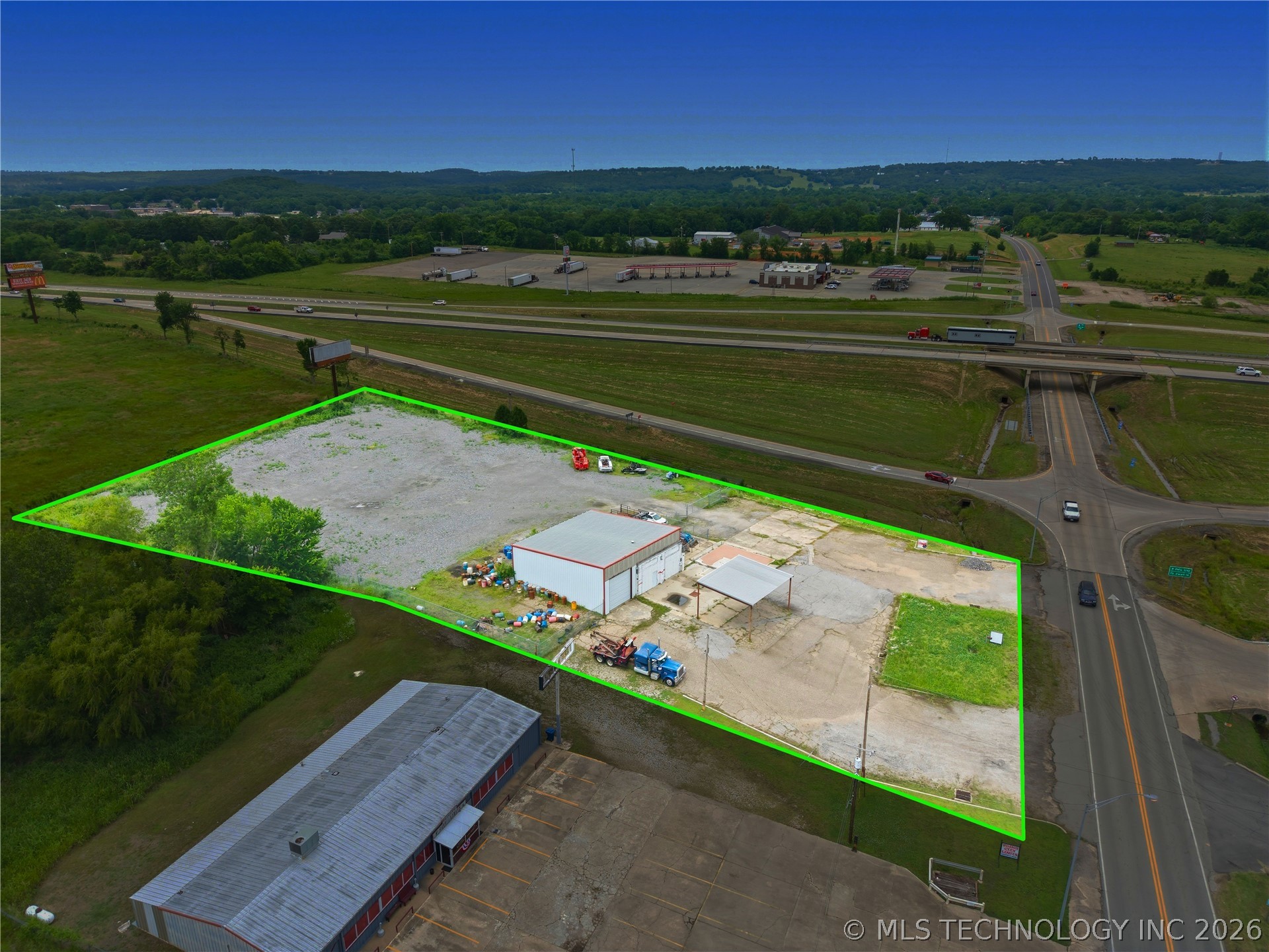 40 Interstate Property Photo 21