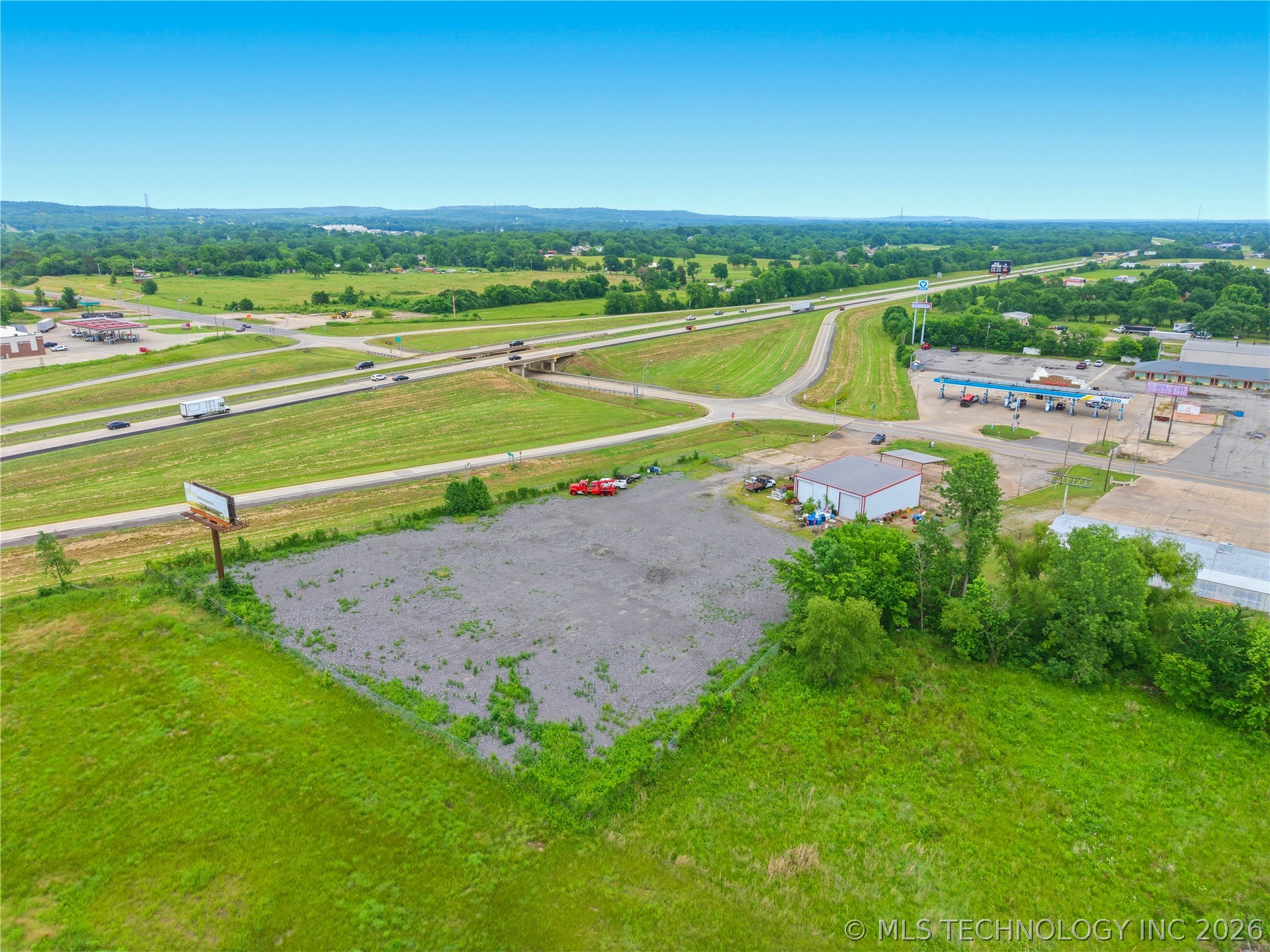 40 Interstate Property Photo 22