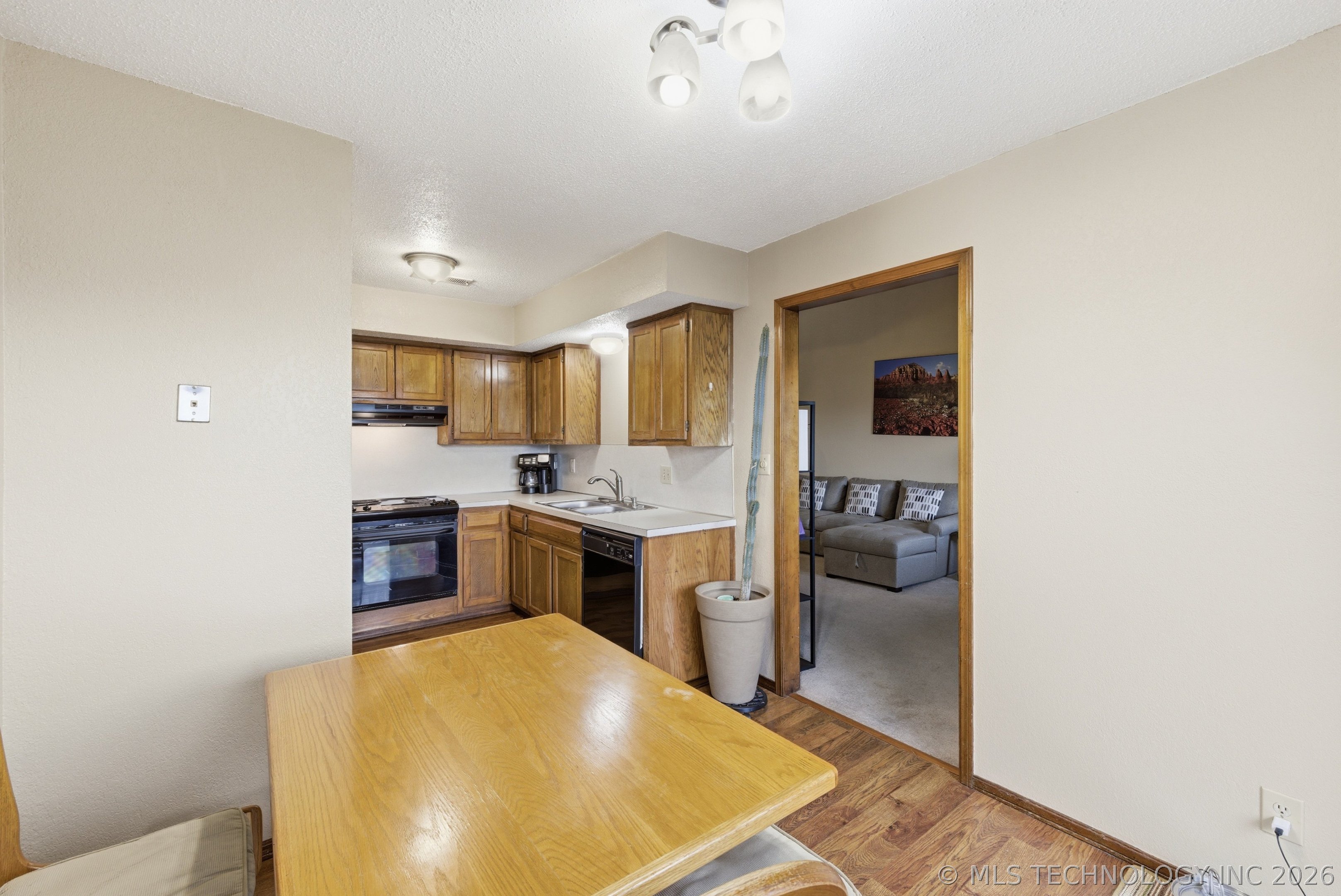 11212 E 13th Street 27-3c Property Photo 6