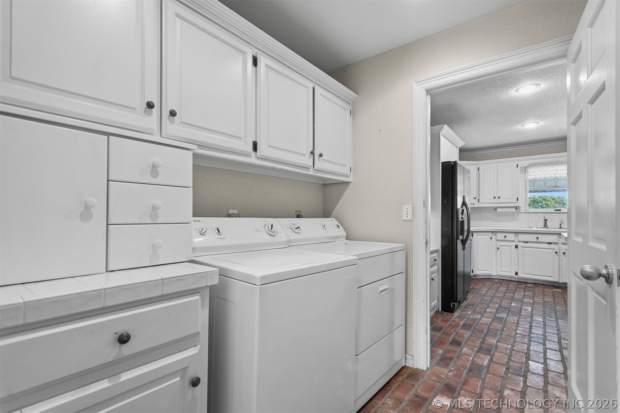 5890 S Brock Property Photo 39