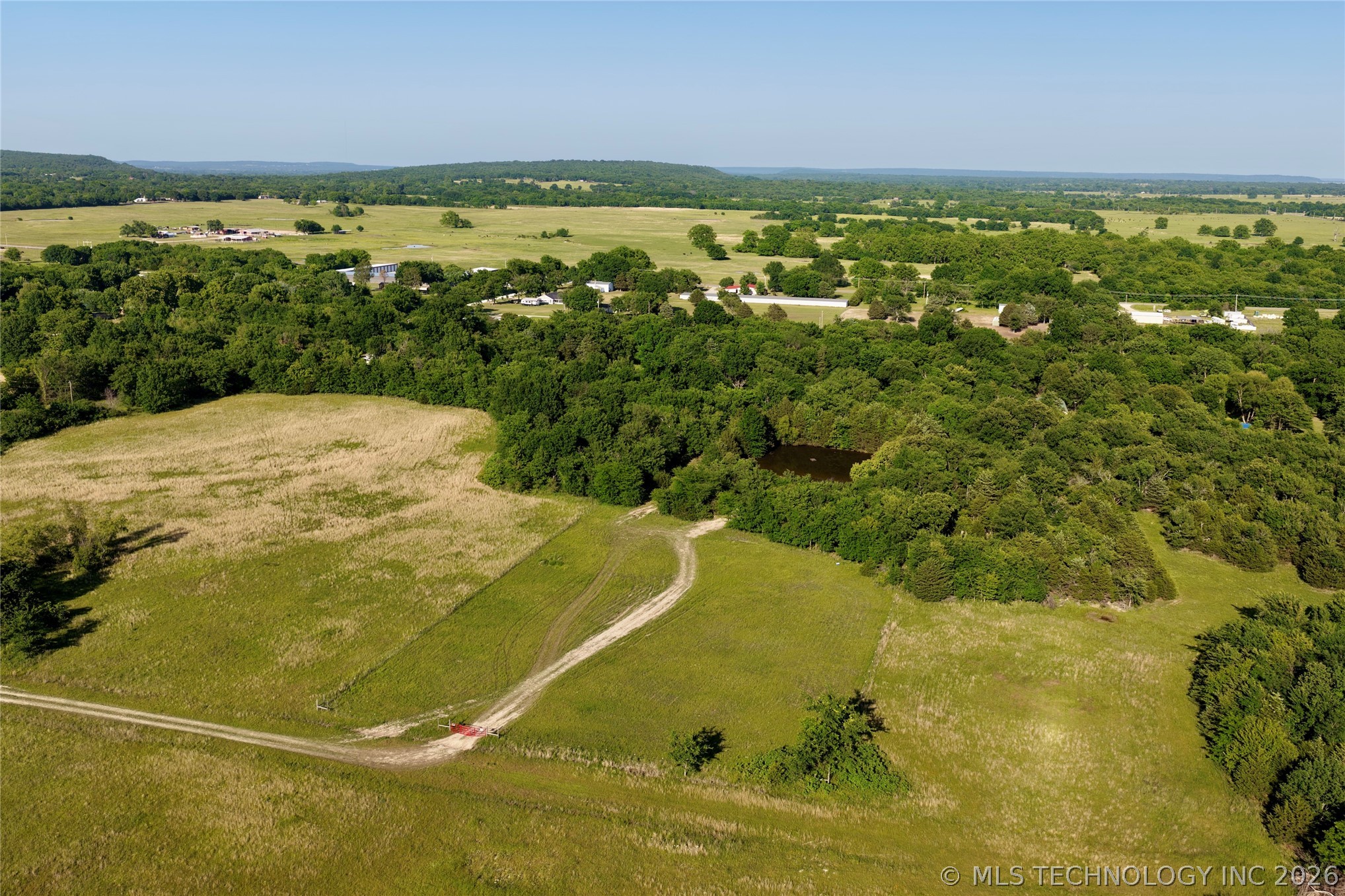 421682 E 1154 Road Property Photo 11
