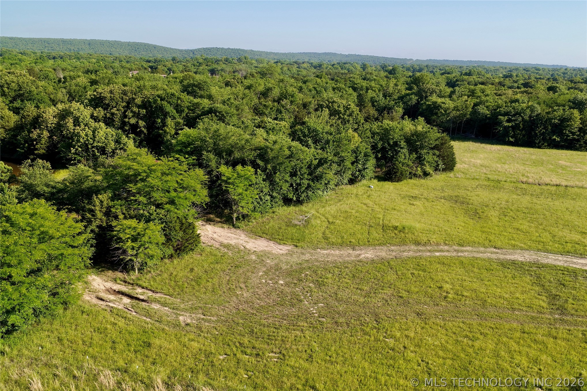 421682 E 1154 Road Property Photo 12