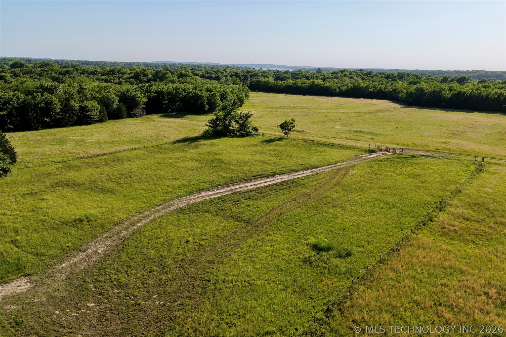 421682 E 1154 Road Property Photo 13
