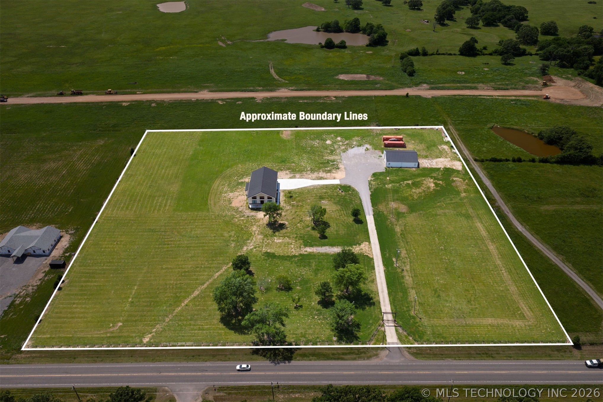 139172 State Highway 82 Property Photo 1