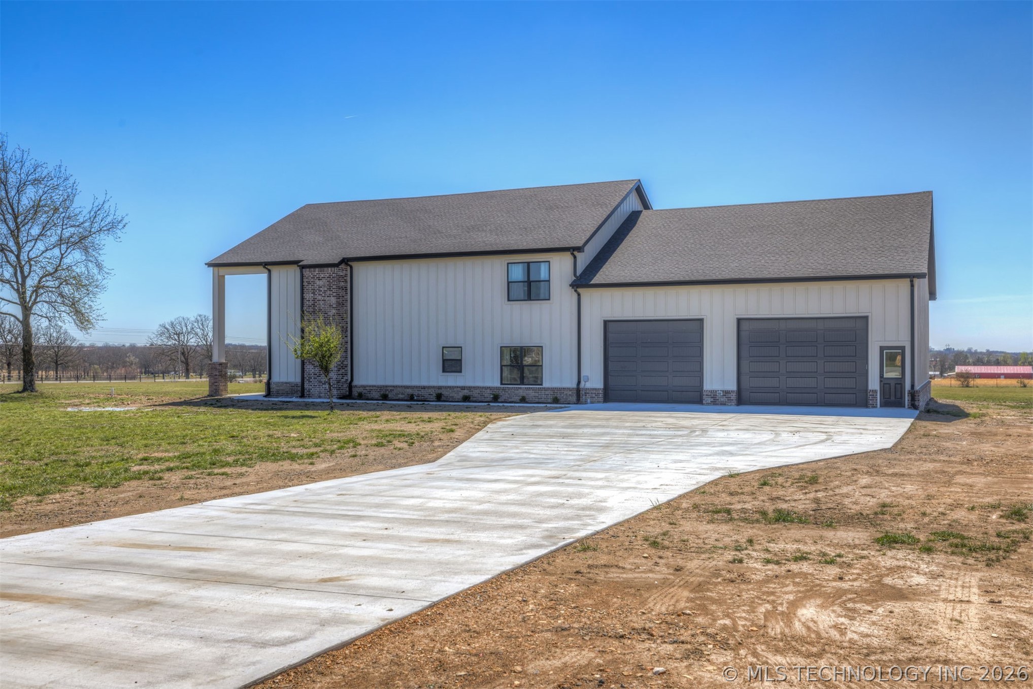 139172 State Highway 82 Property Photo 7