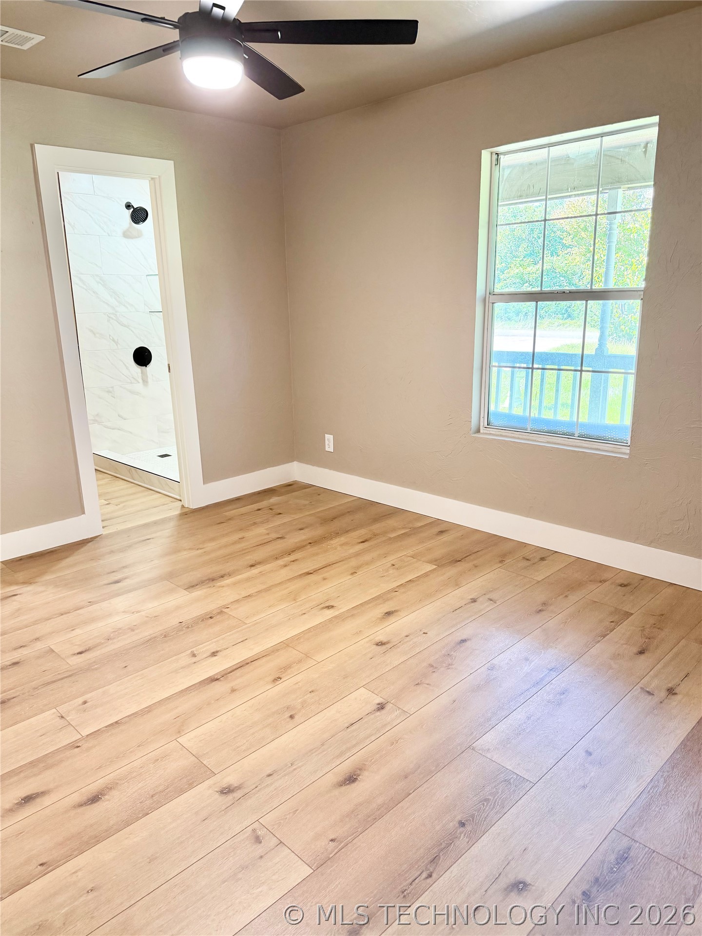 7199 Twin Oak Property Photo 13