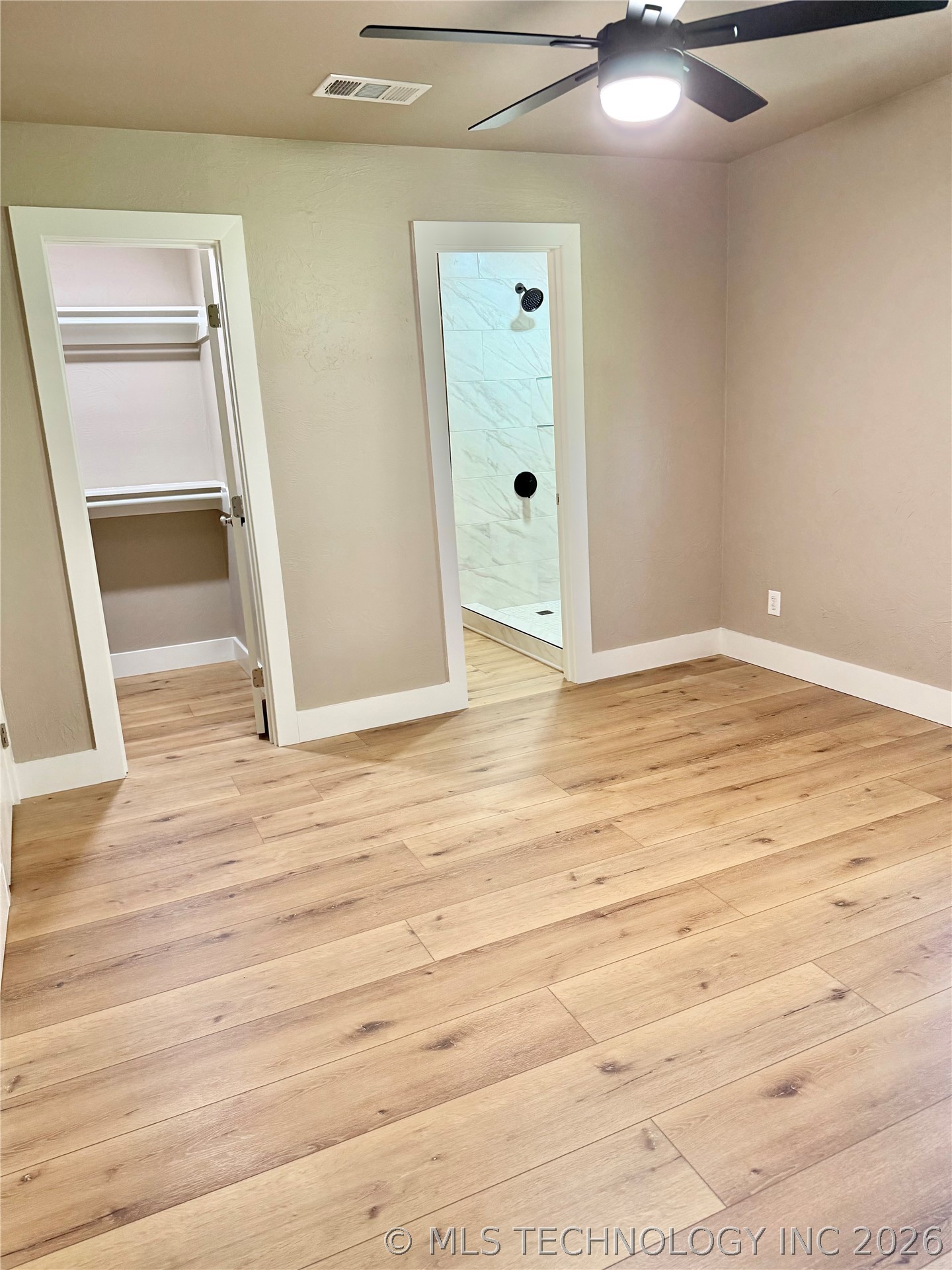 7199 Twin Oak Property Photo 14