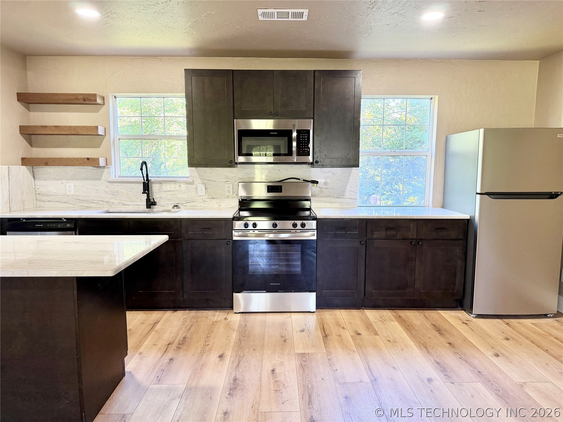 7199 Twin Oak Property Photo 28