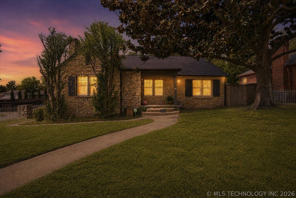 1603 E 35th Street Property Photo 1