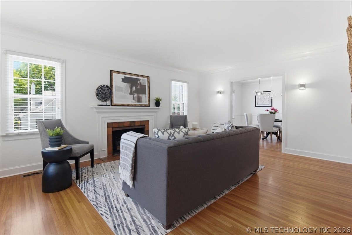 1603 E 35th Street Property Photo 6