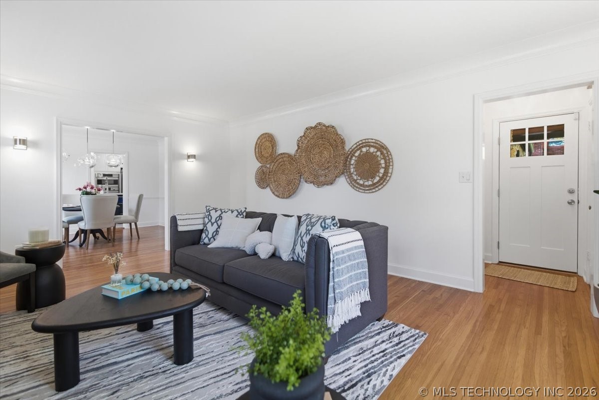 1603 E 35th Street Property Photo 7
