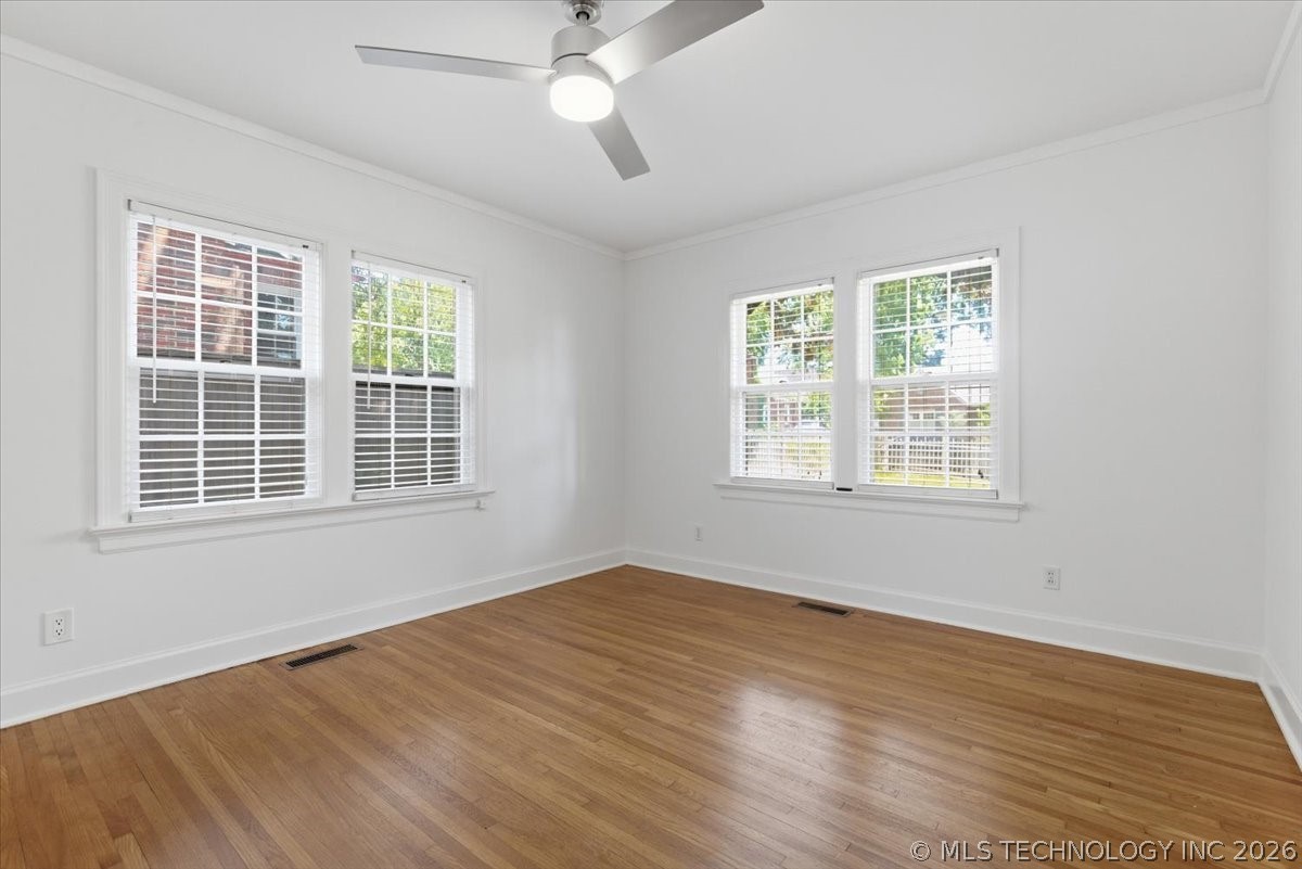 1603 E 35th Street Property Photo 22