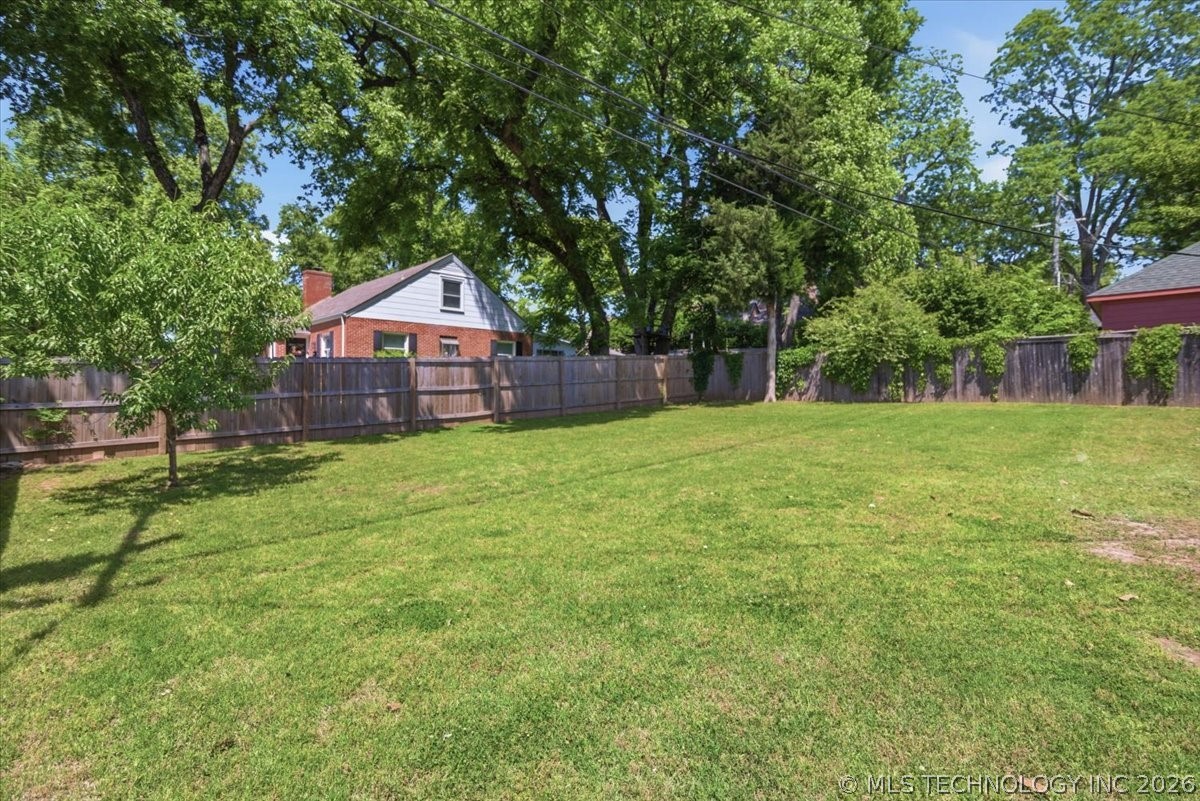 1603 E 35th Street Property Photo 30