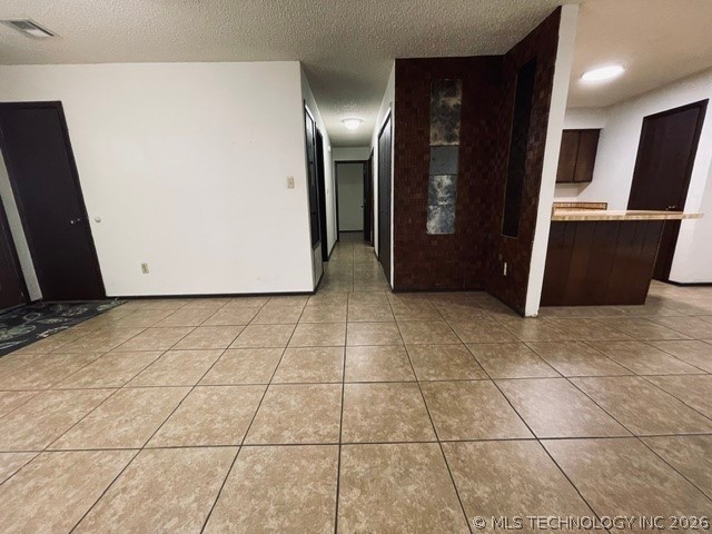 1695 Louise Street Property Photo 9